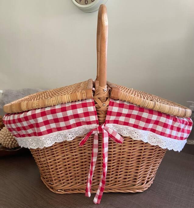 APARTAMENTo ACONCHEGANTE NO CENTRO DE CANELA!