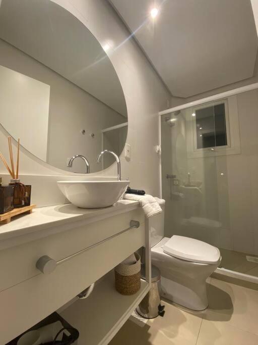 APARTAMENTo ACONCHEGANTE NO CENTRO DE CANELA!