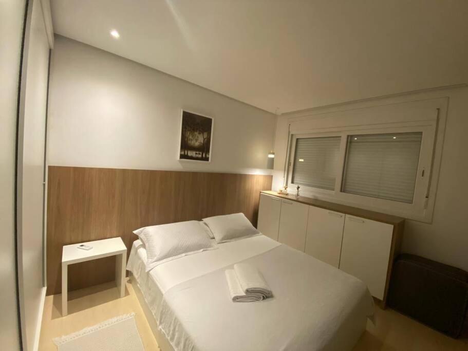 APARTAMENTo ACONCHEGANTE NO CENTRO DE CANELA!