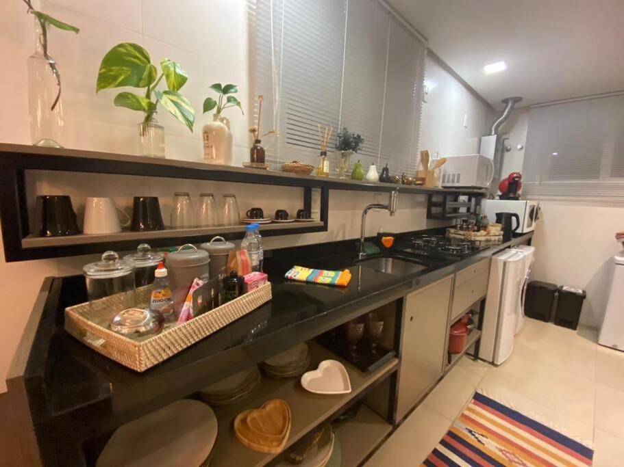 APARTAMENTo ACONCHEGANTE NO CENTRO DE CANELA!