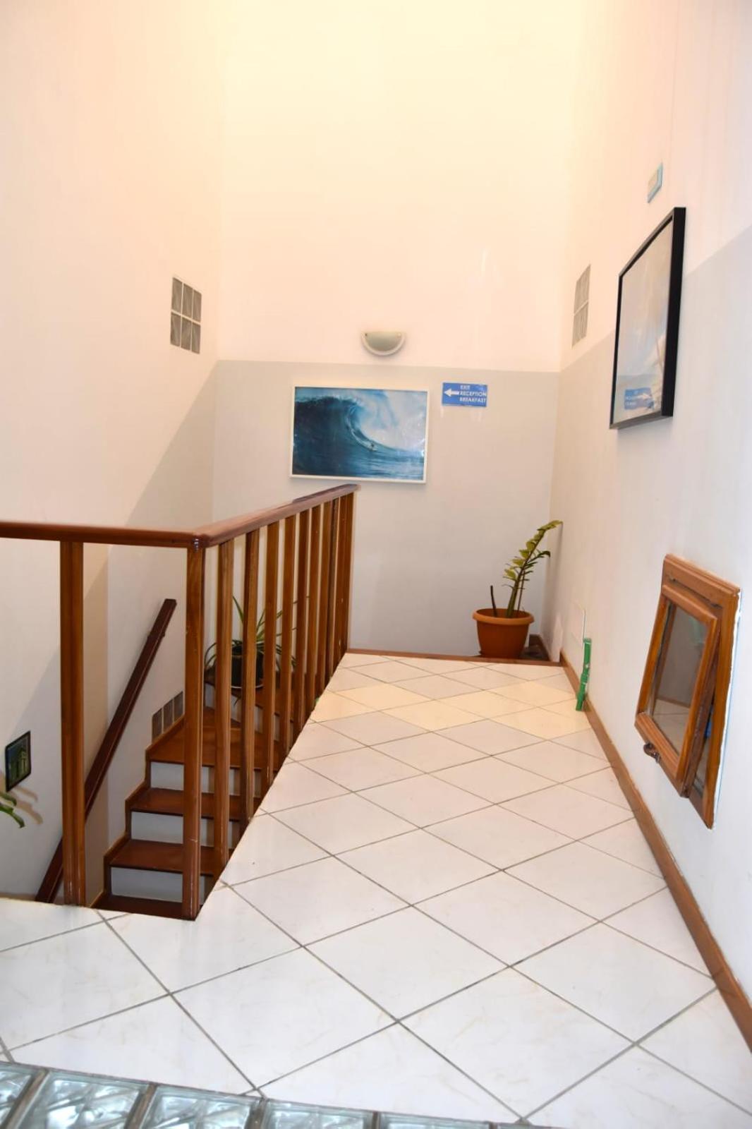 Santa Maria Homely Flat