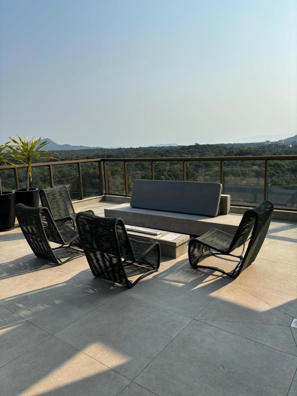 Apto Elegante com Localização Privilegiada e Rooftop incrível