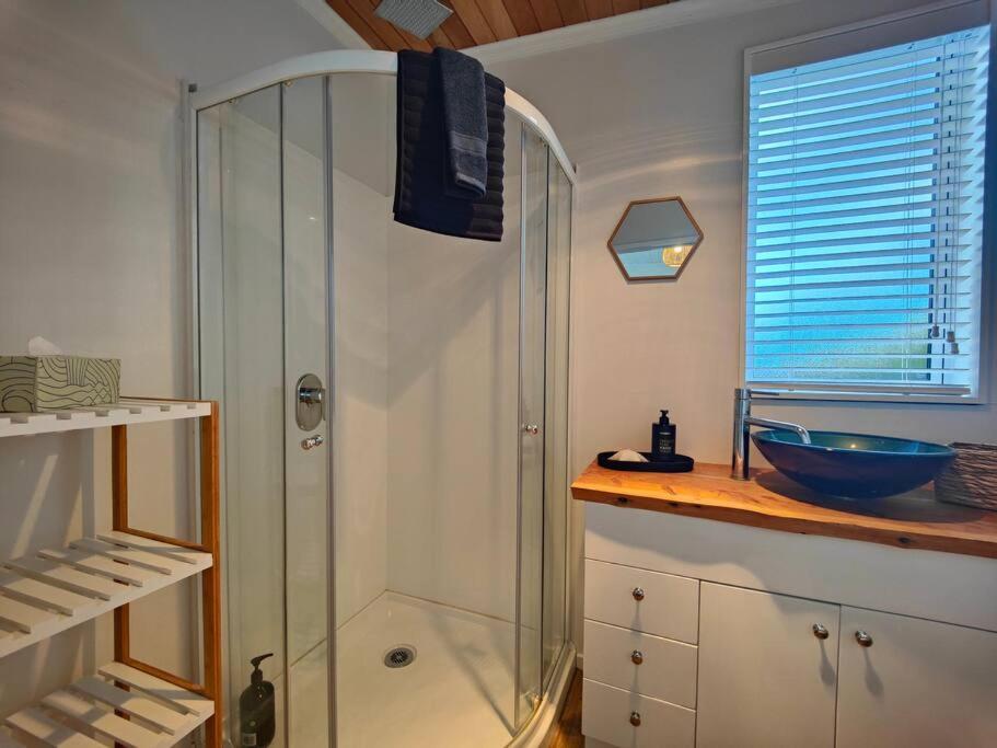 Rustys Riverton Retreat view 5