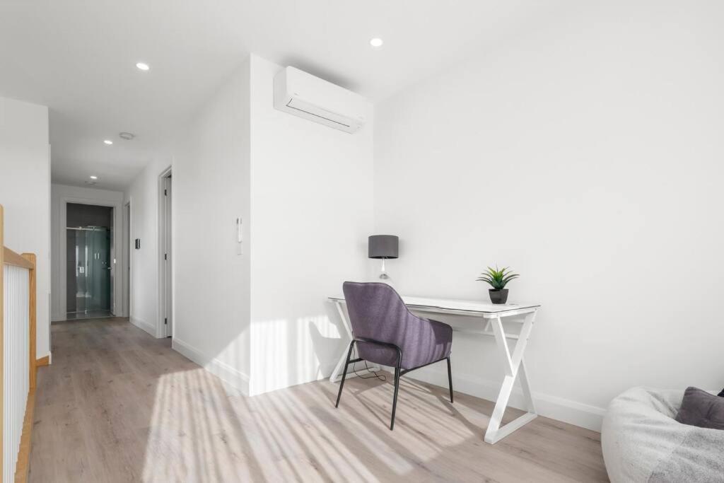 Entire House Stay in Springvale