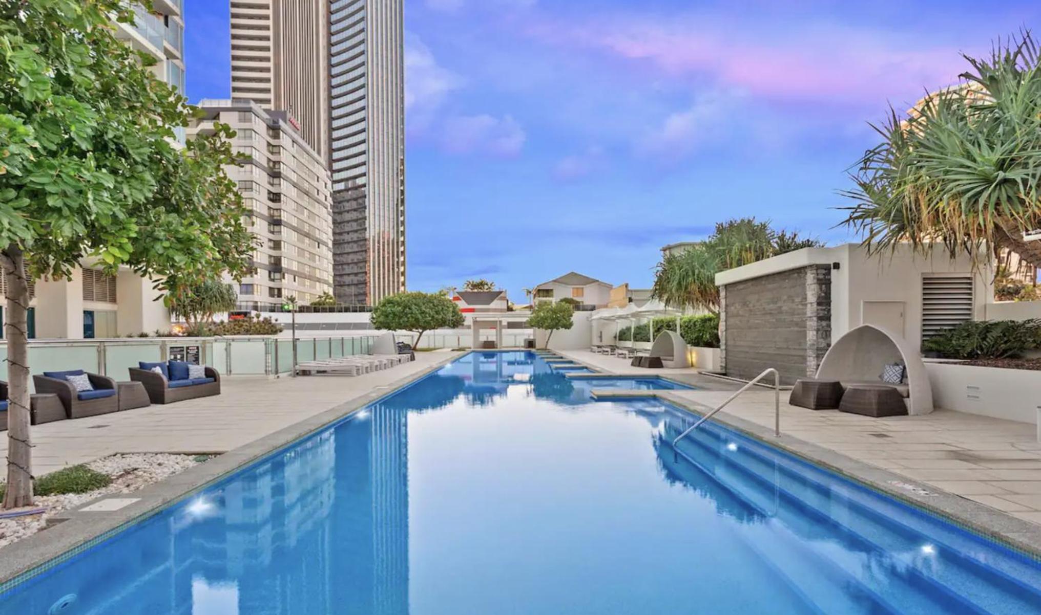 Beach Mountain View Sleeps 6 Surfers Paradise 2 Bed 2 Bath Circle on Cav & Hilton Surfers