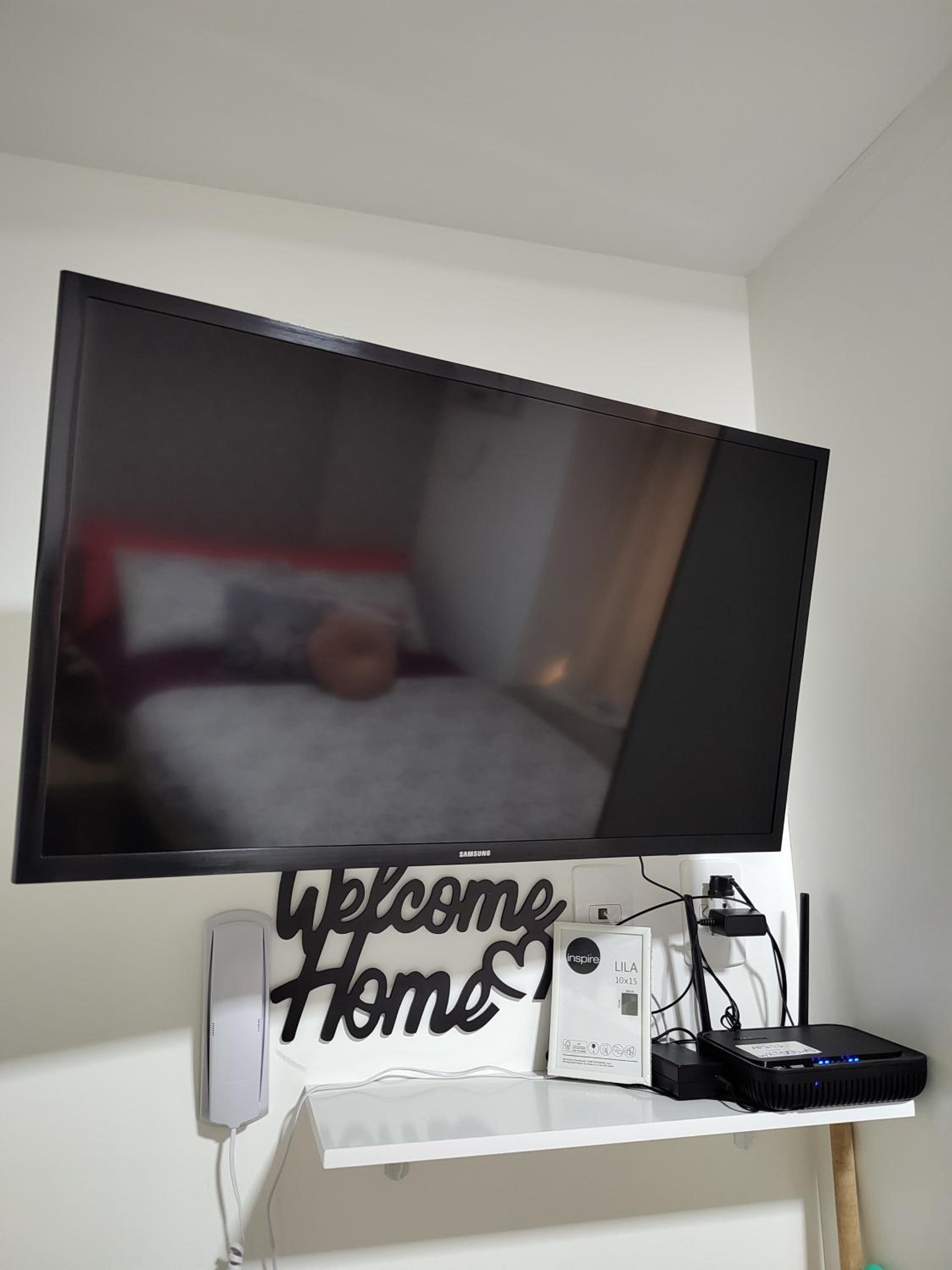 Flat Lux - com Piscina e Netflix