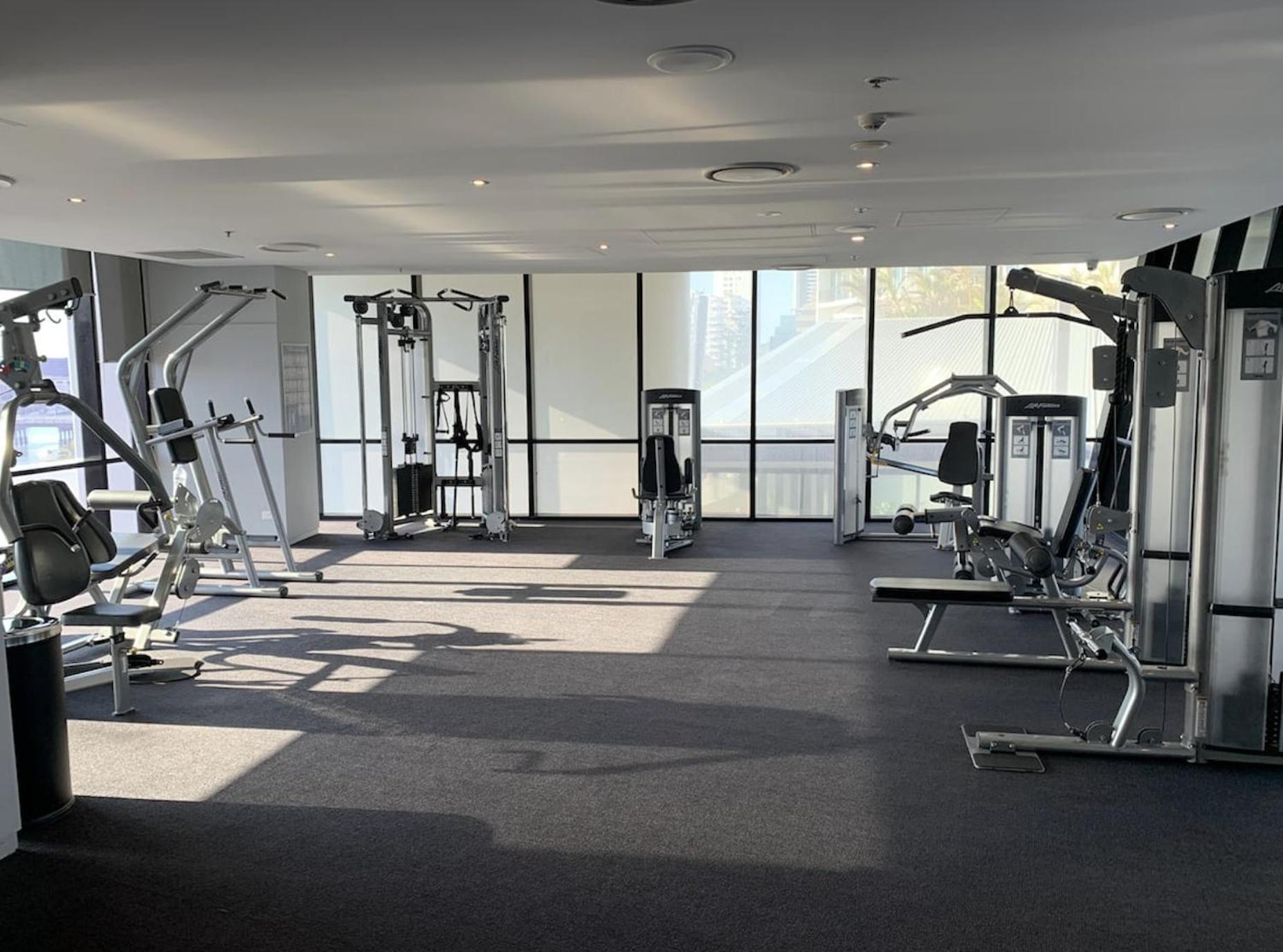 Beach Mountain View Sleeps 6 Surfers Paradise 2 Bed 2 Bath Circle on Cav & Hilton Surfers