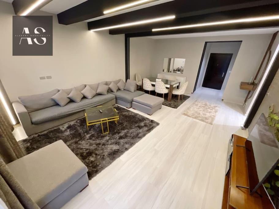 New! Ultimate luxury Hotel Apt in Madinaty view 5
