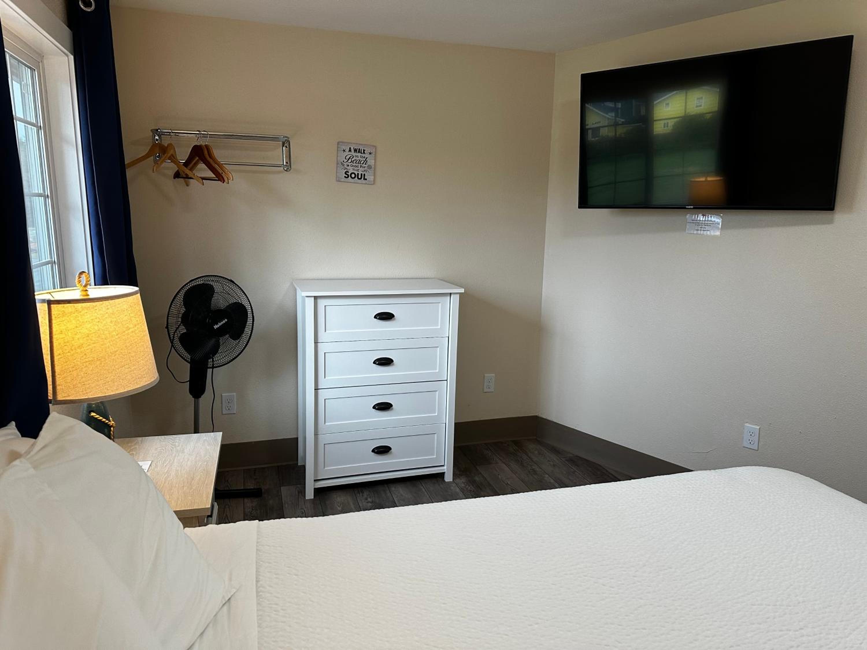 Coastal Inn and Suites