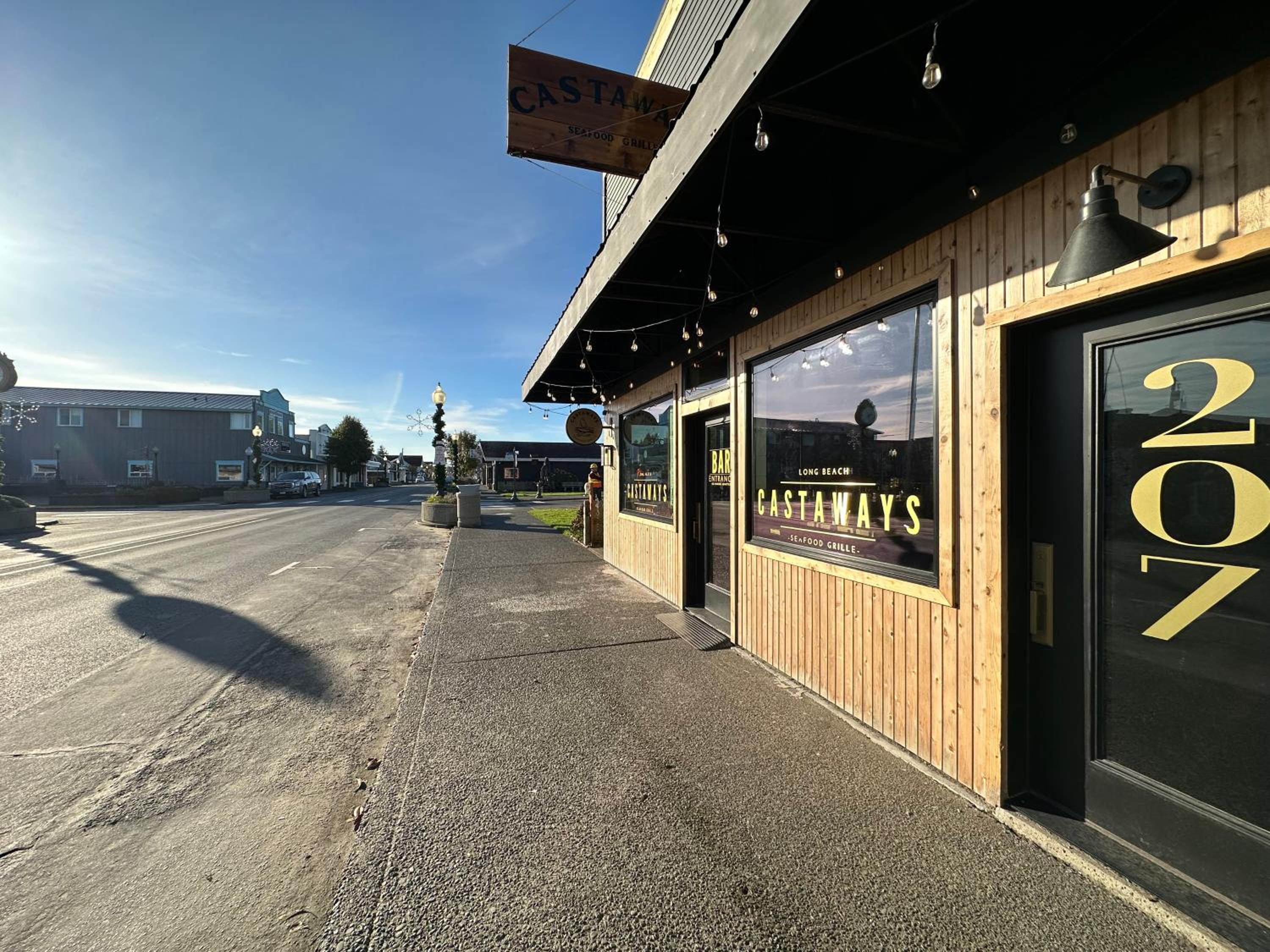 Coastal Inn and Suites