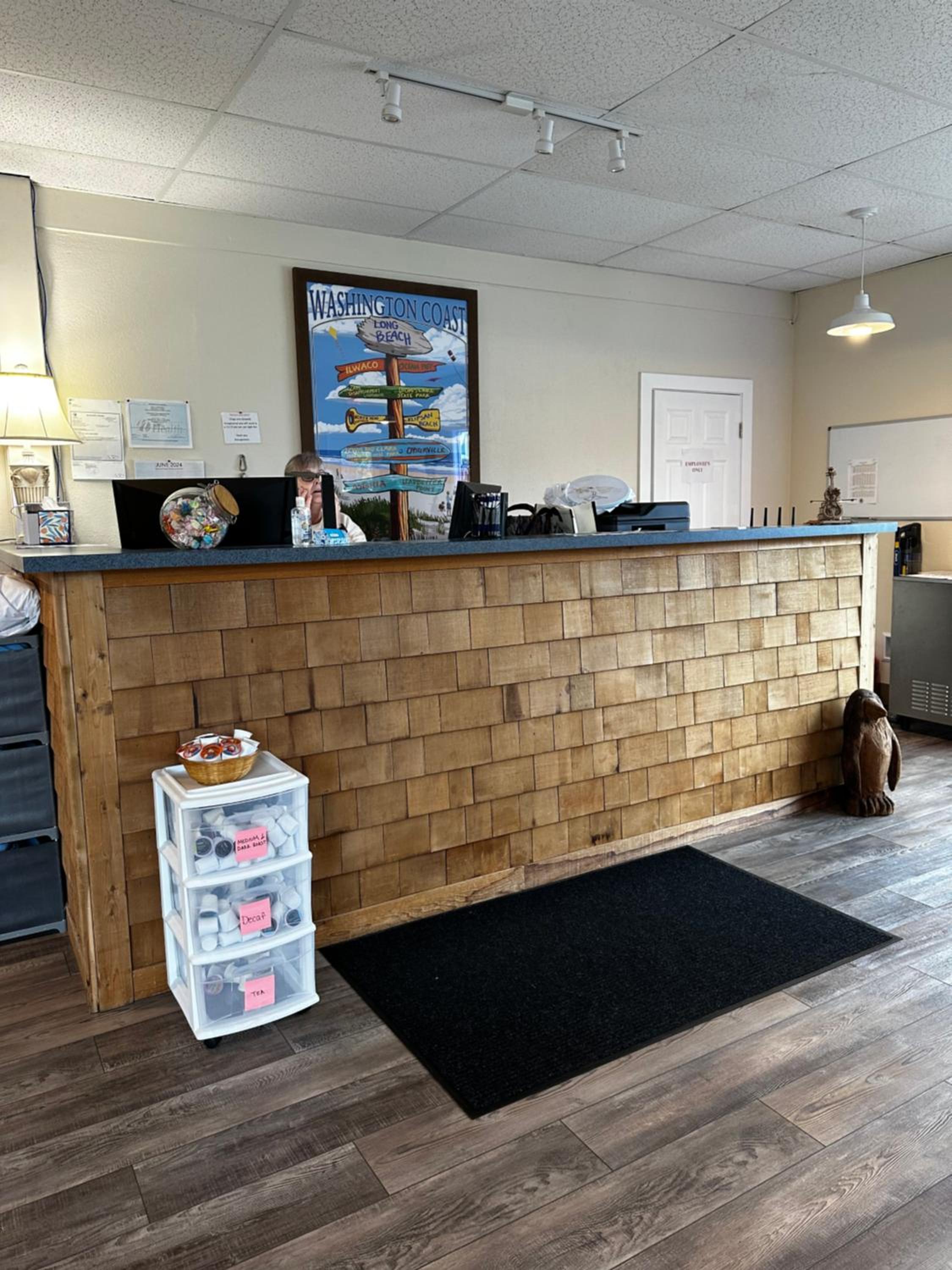 Coastal Inn and Suites