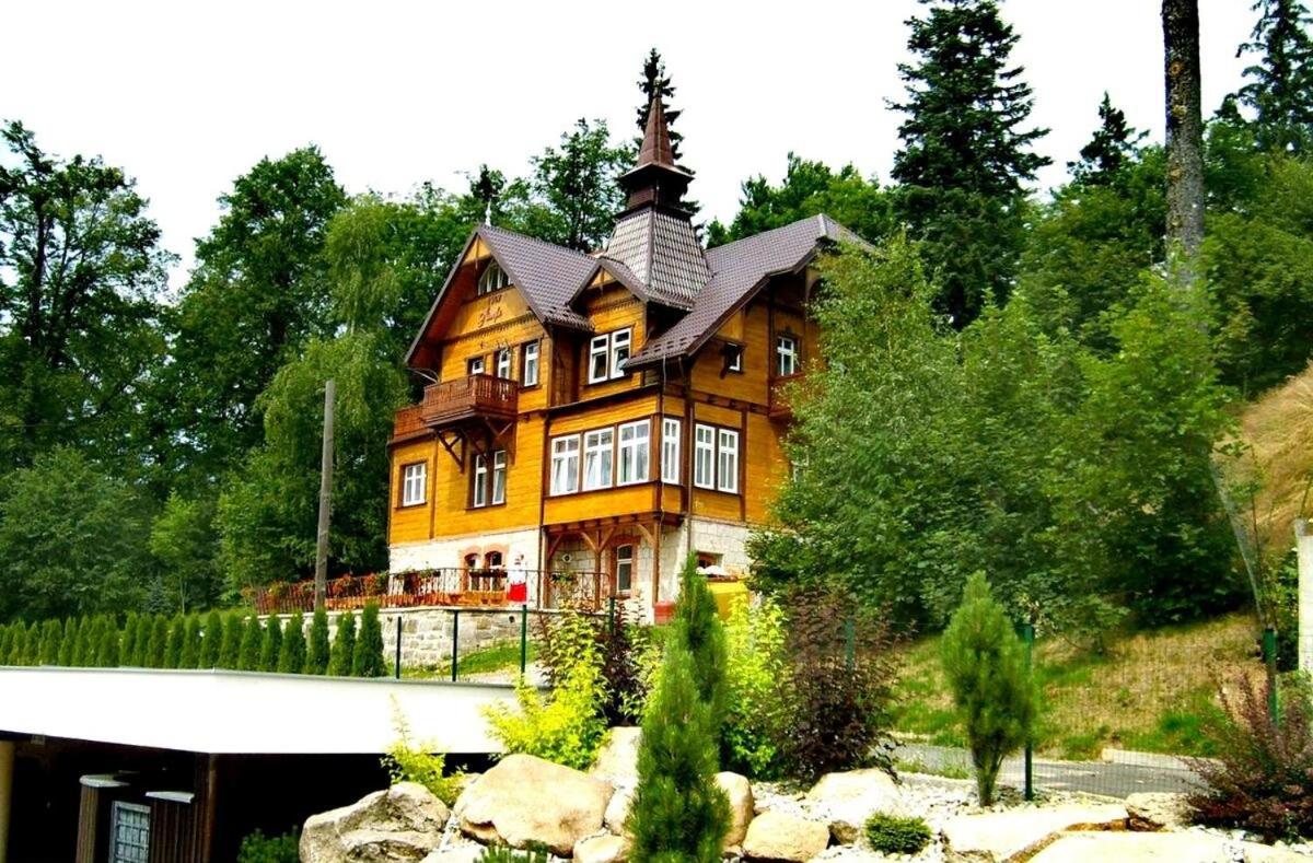 Willa Nimfa - apartamenty i pokoje w centrum view 4
