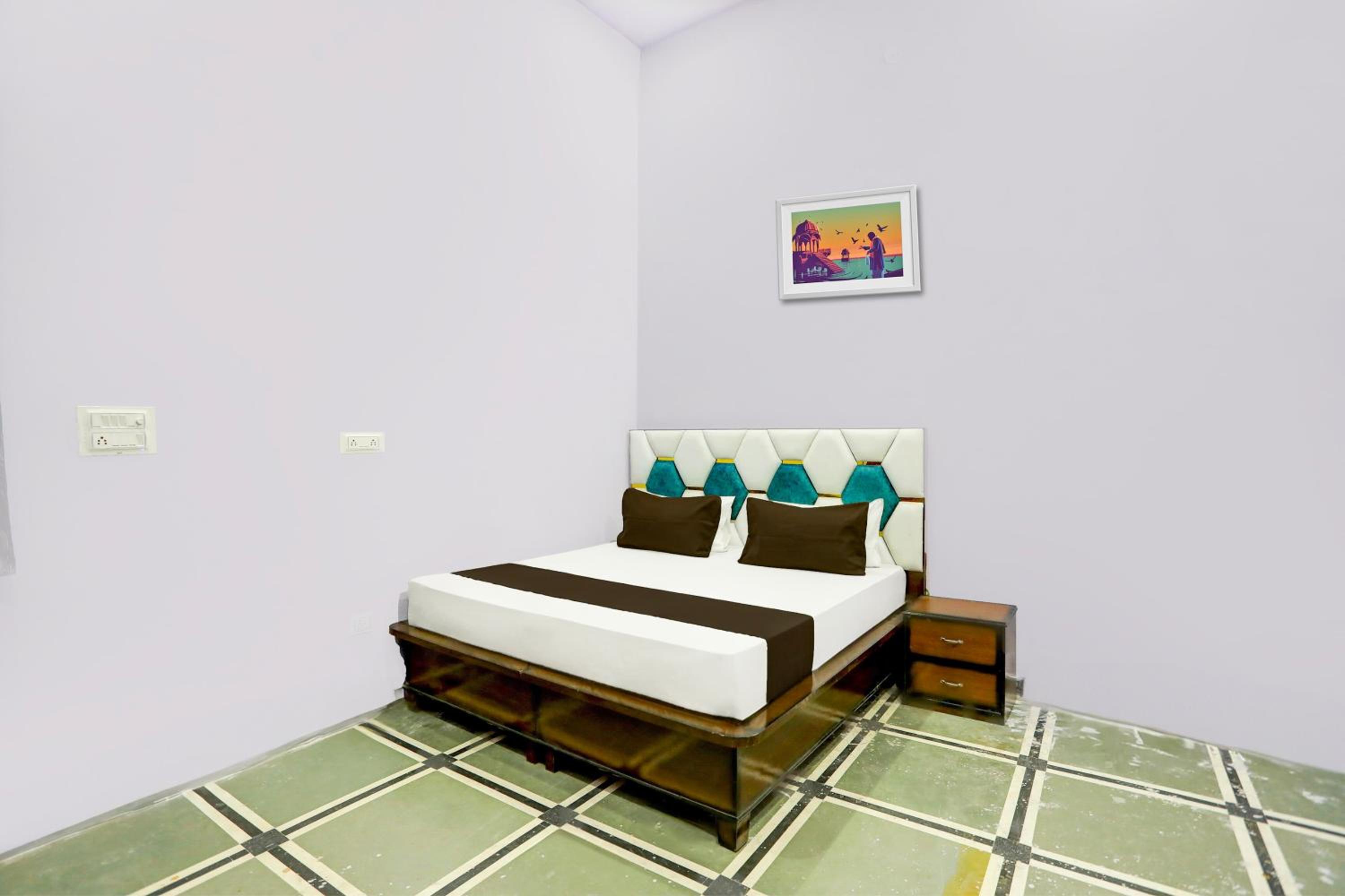 Photo 9