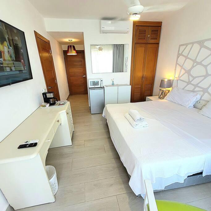 Vibe Residence Hotelstyle NO KITCHEN STUDIO close to beach
