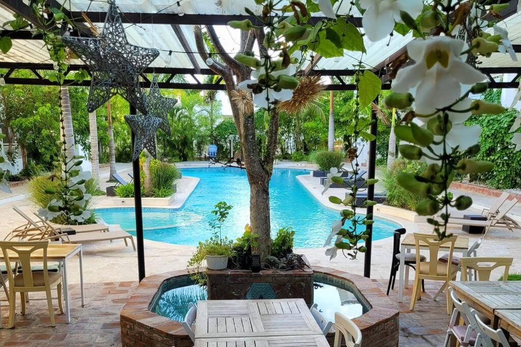 Vibe Residence Hotelstyle NO KITCHEN STUDIO close to beach