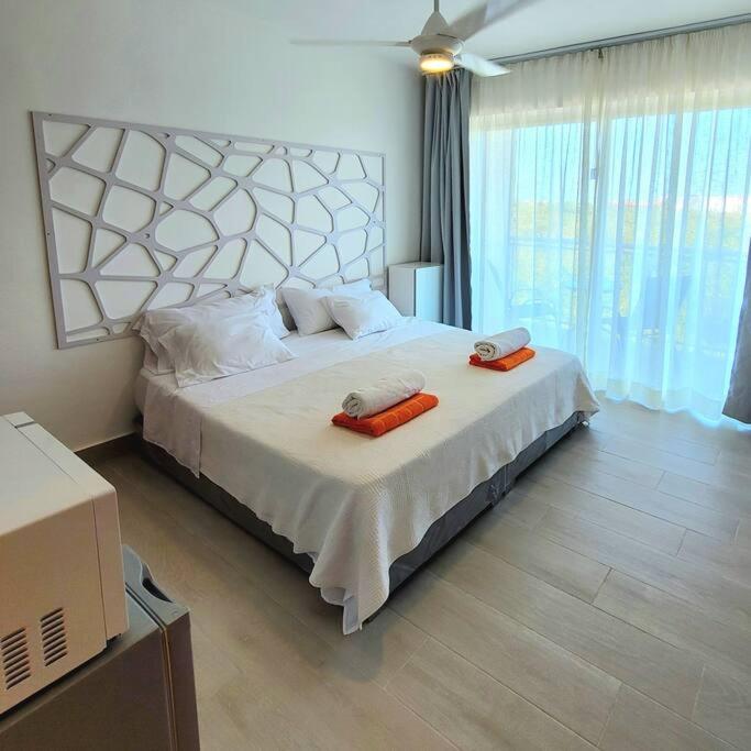 Vibe Residence Hotelstyle NO KITCHEN STUDIO close to beach
