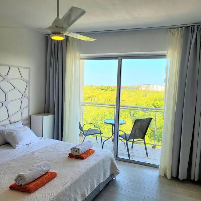 Vibe Residence Hotelstyle NO KITCHEN STUDIO close to beach