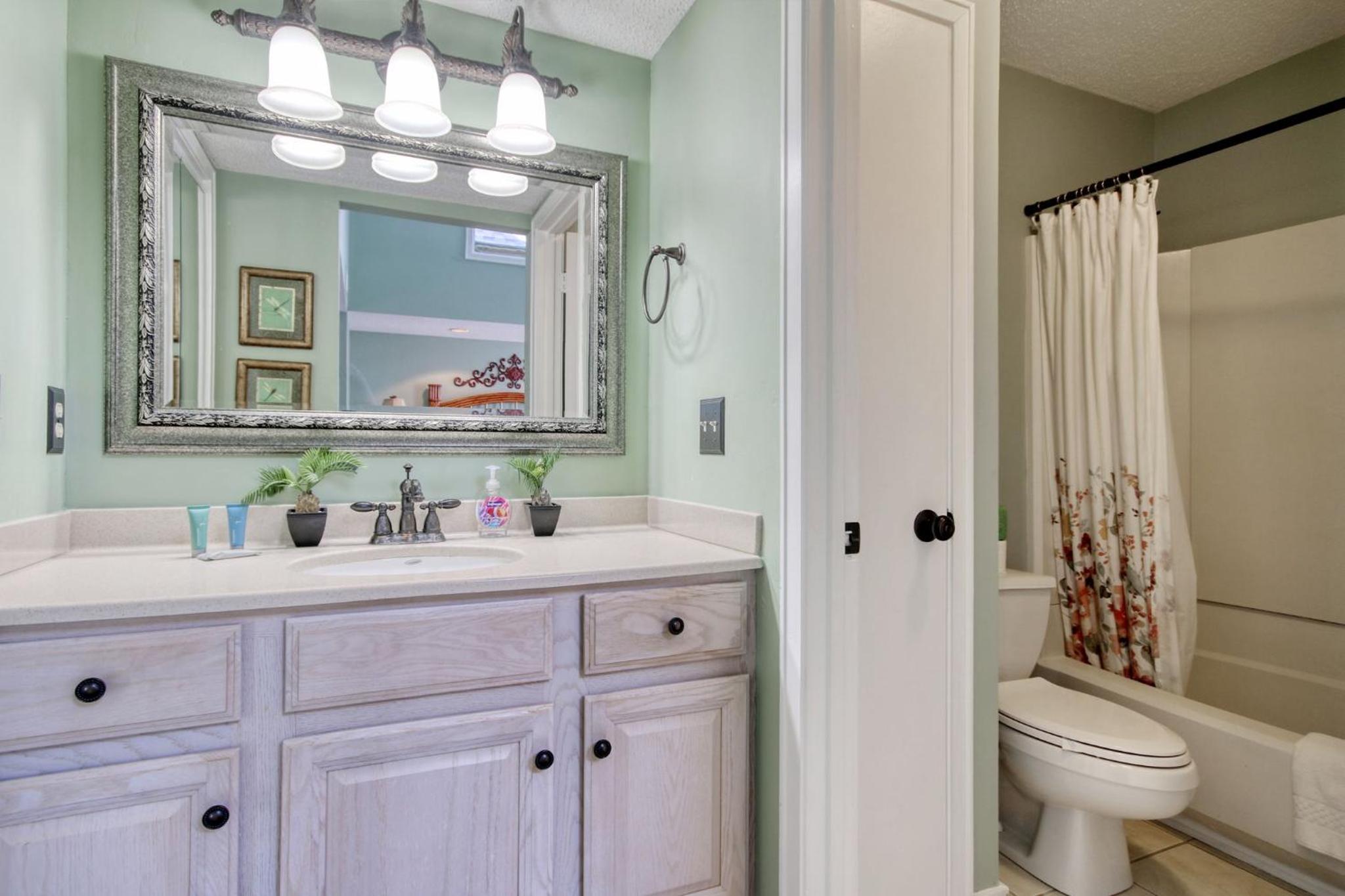 Arcadian Dunes 2-bedroom 2 baths on the beach view 5