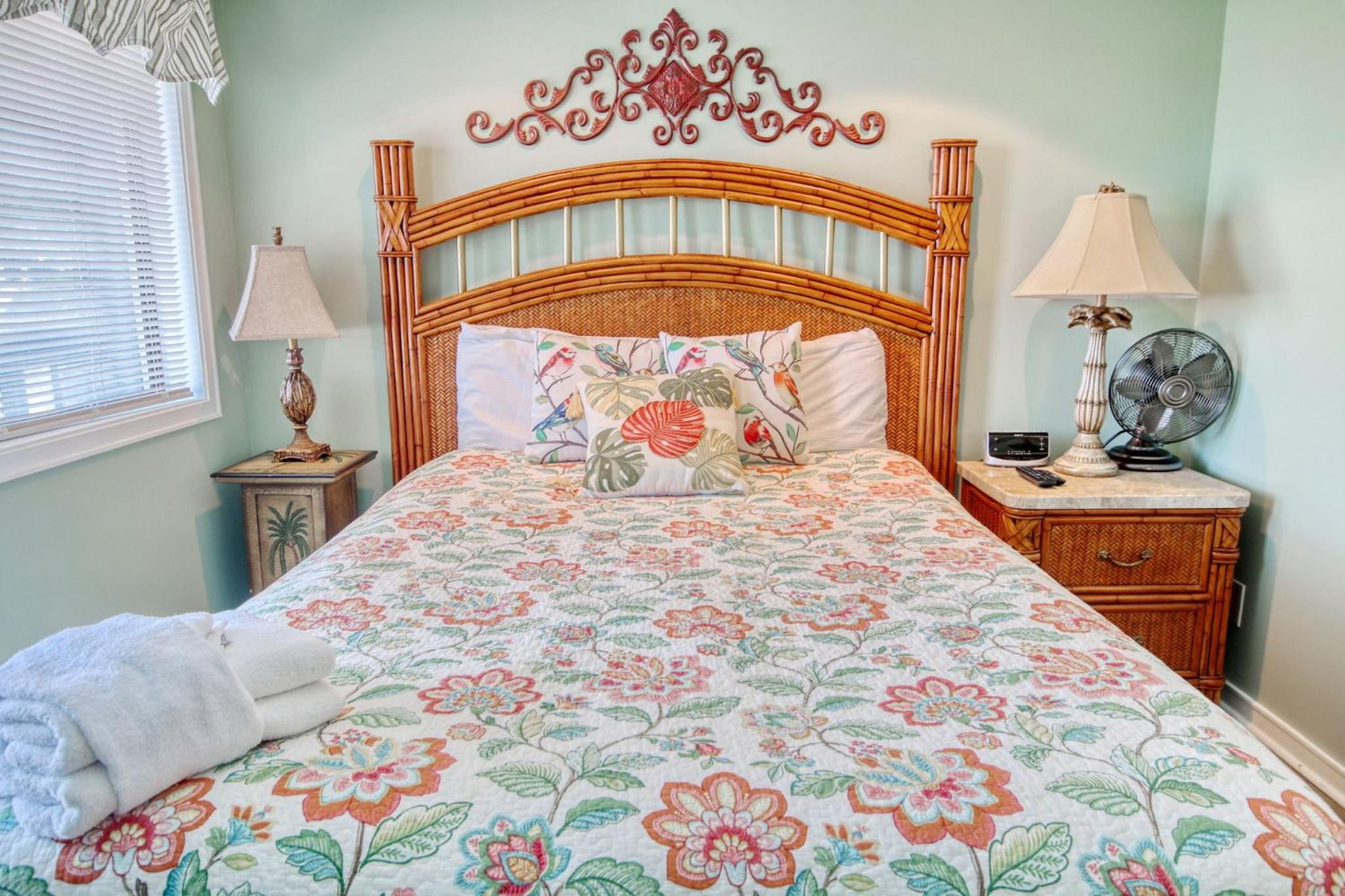 Arcadian Dunes 2-bedroom 2 baths on the beach view 4