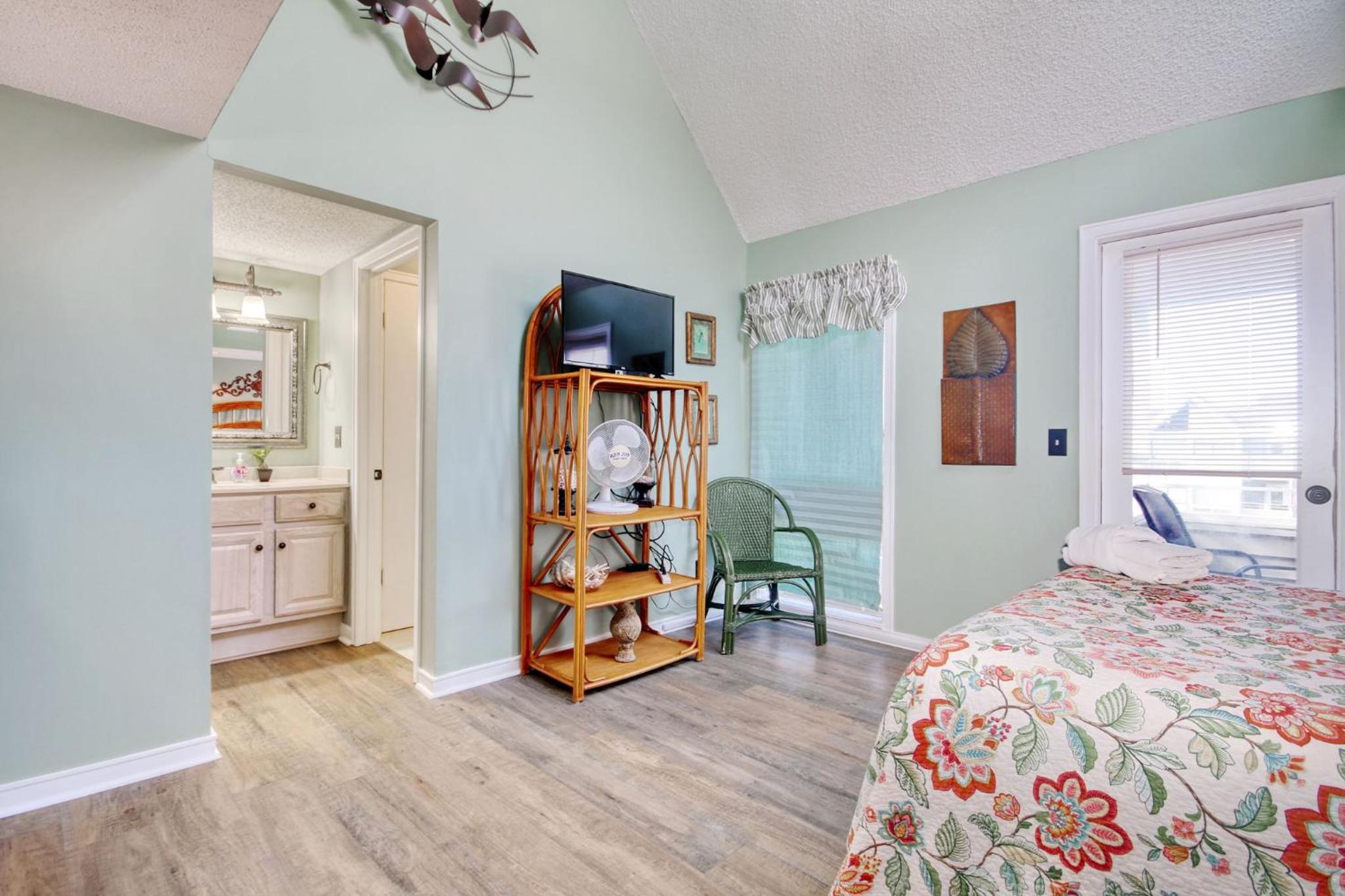 Arcadian Dunes 2-bedroom 2 baths on the beach view 2