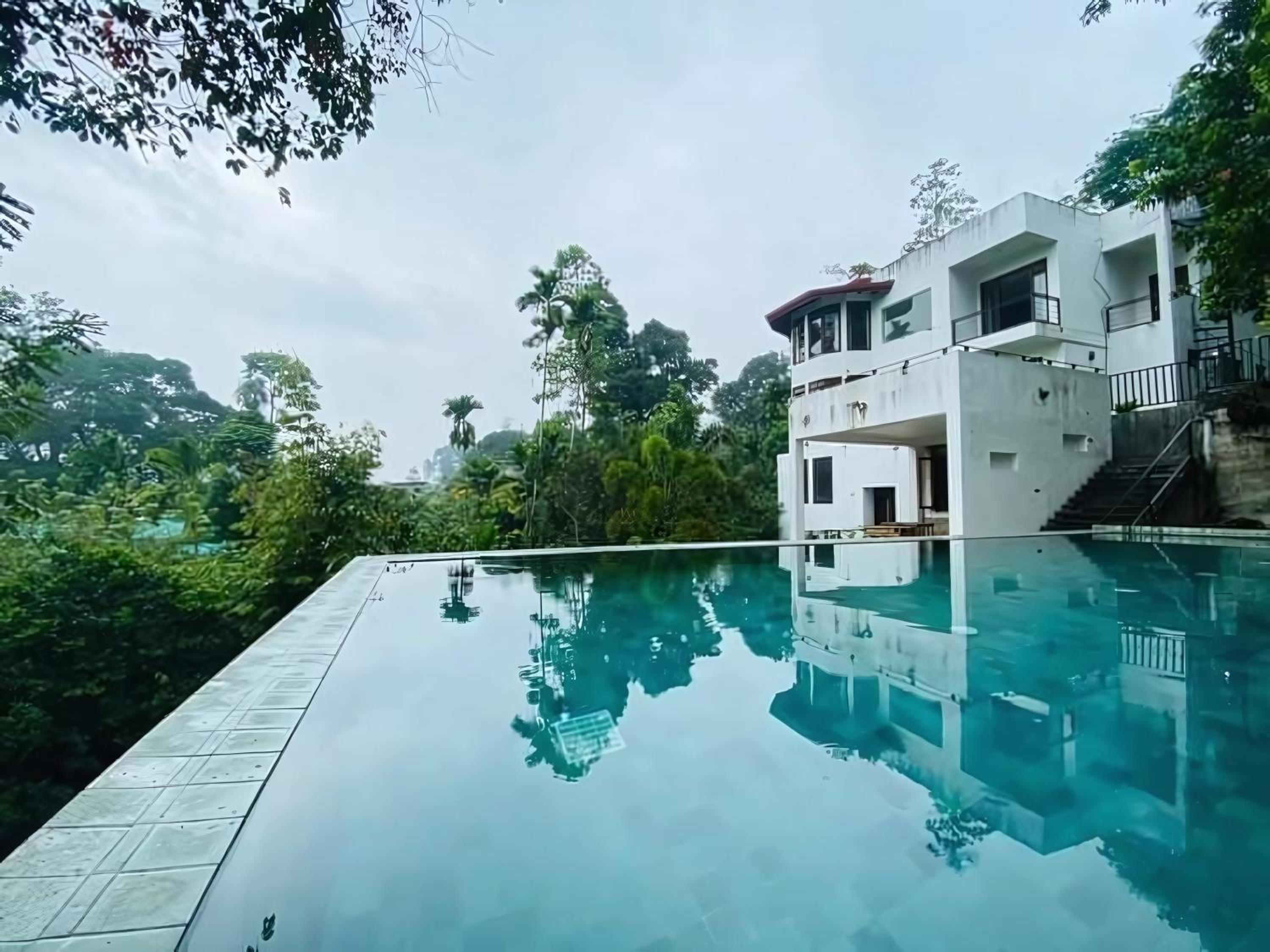 Lavendder Holiday Resorts Kandy