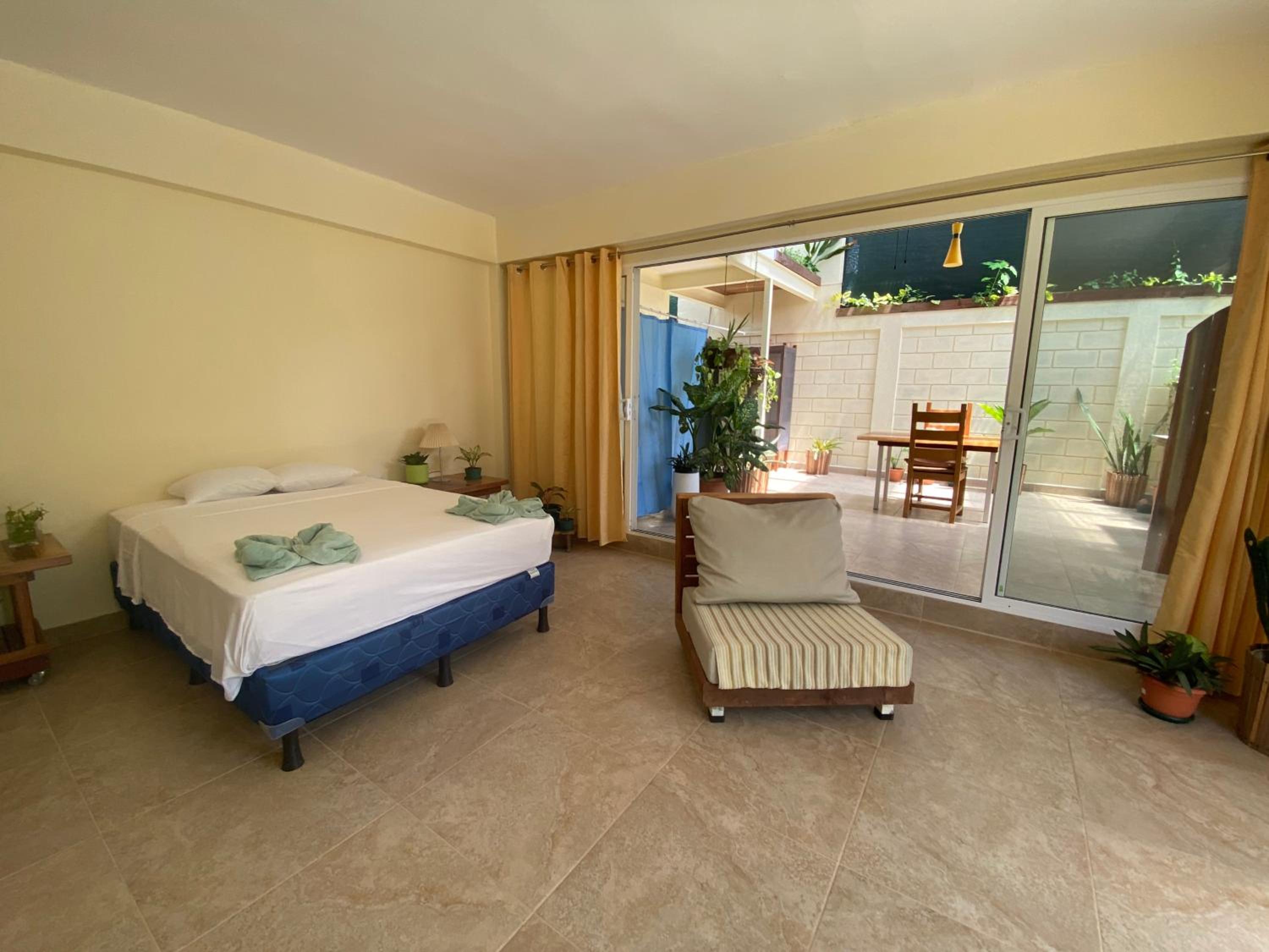 Pura Vida Boutique Apartments