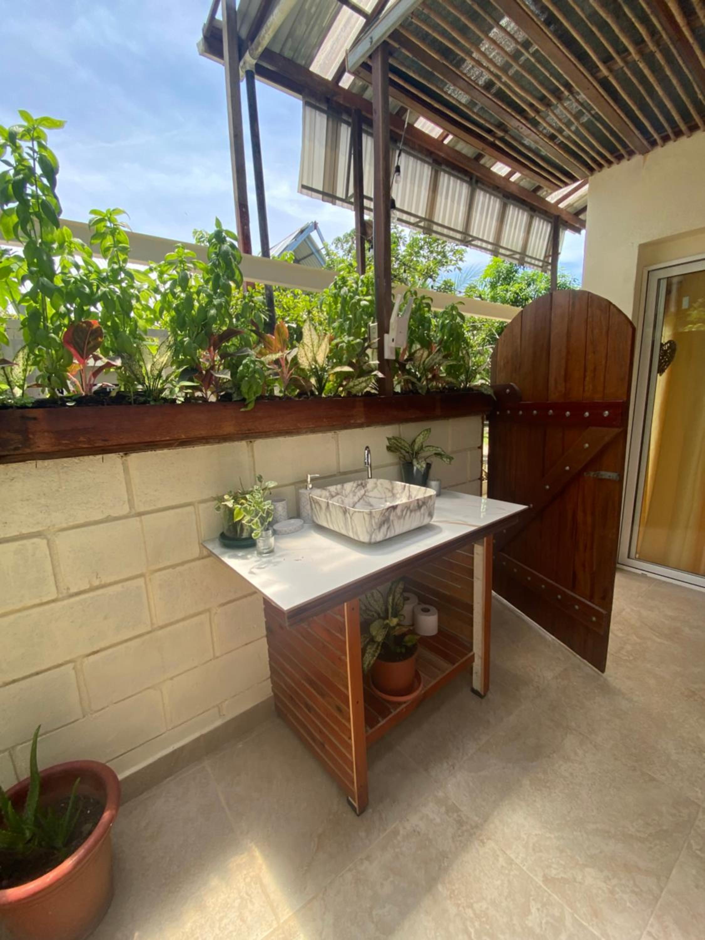 Pura Vida Boutique Apartments