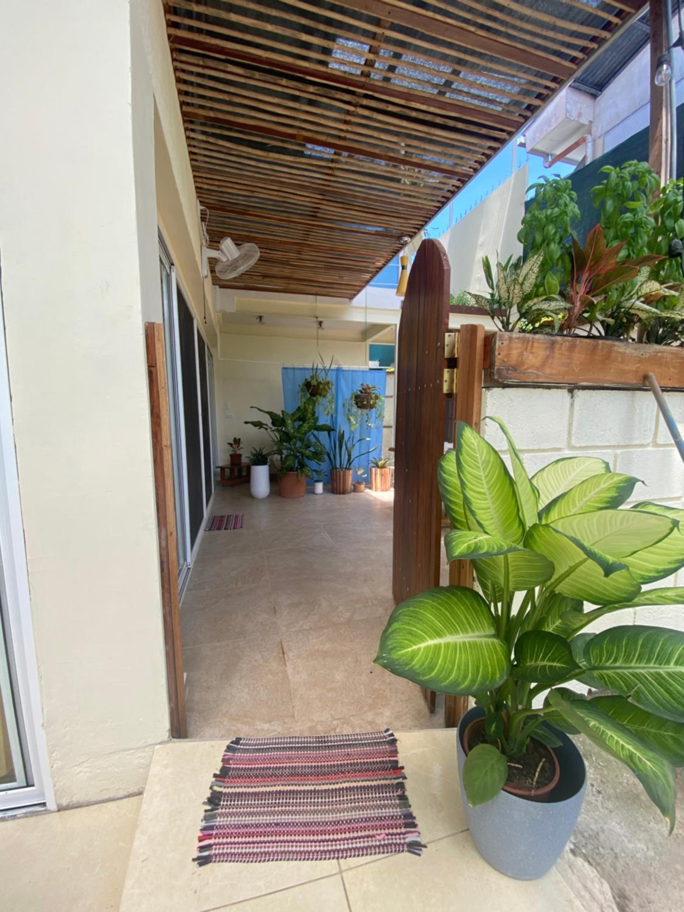 Pura Vida Boutique Apartments