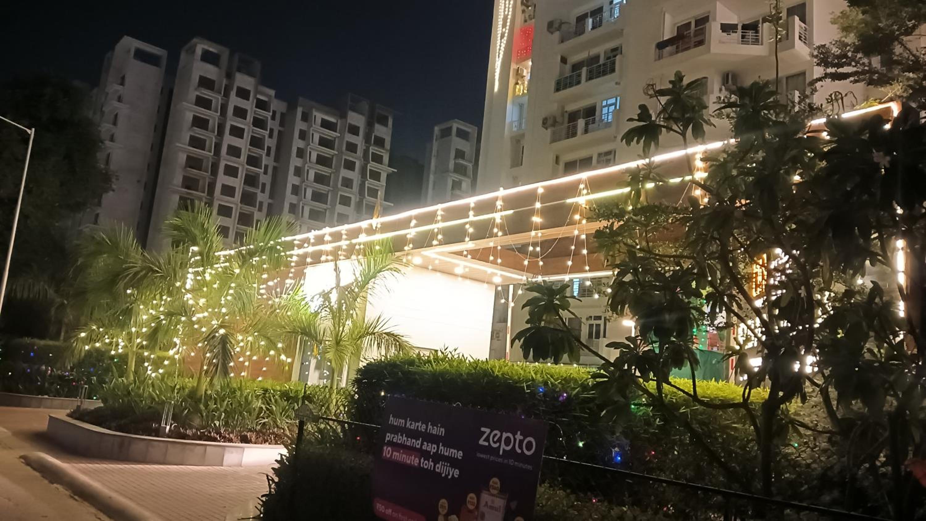 Family Suite near Medanta view 3