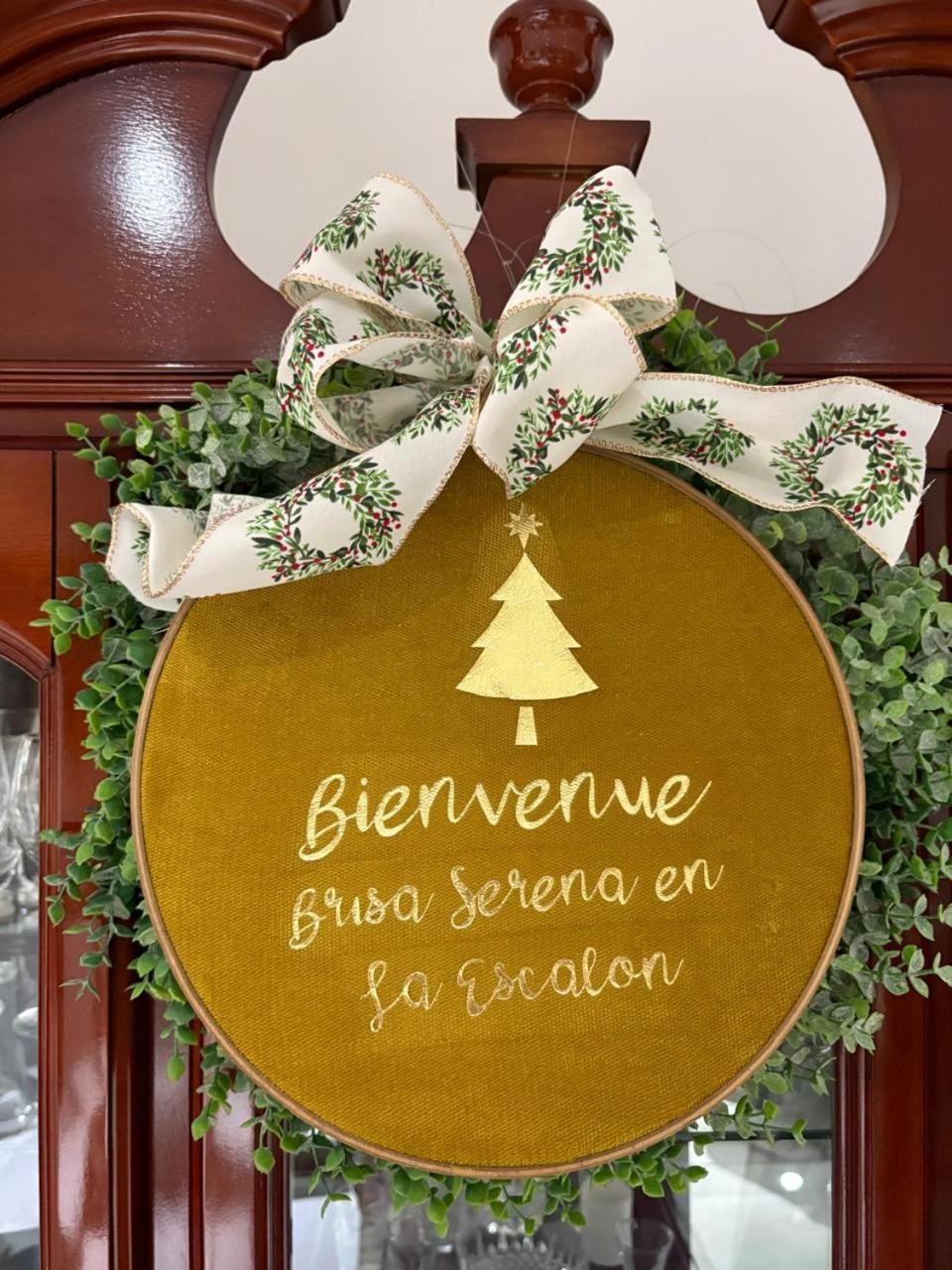 Brisa Serena Apartamento con parqueo y gran terraza en La Escalón view 2