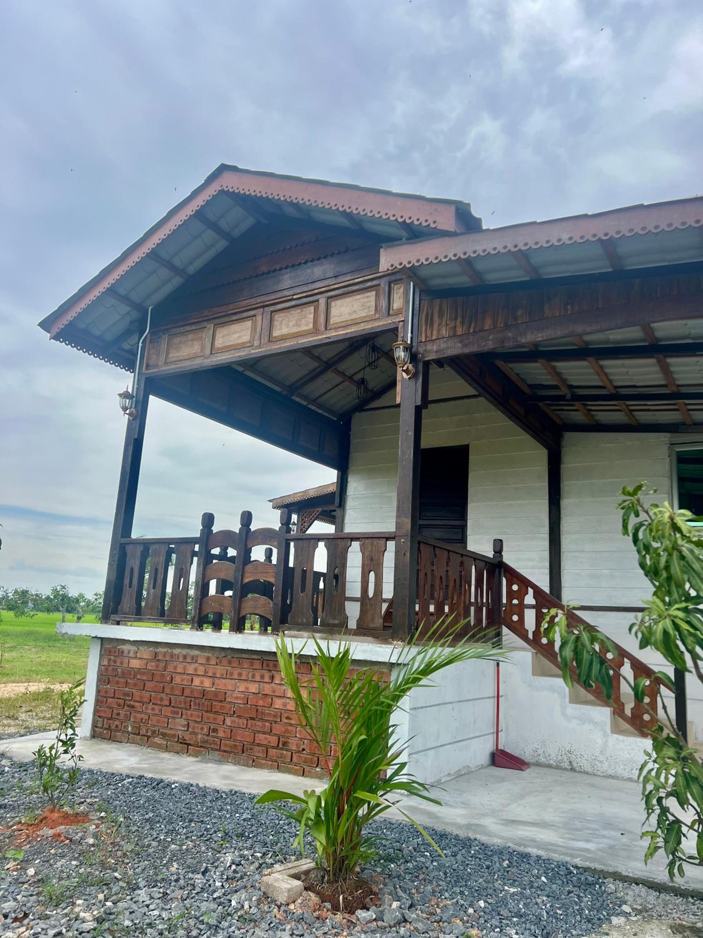 Homestay Denai 2 Harummanis view 2
