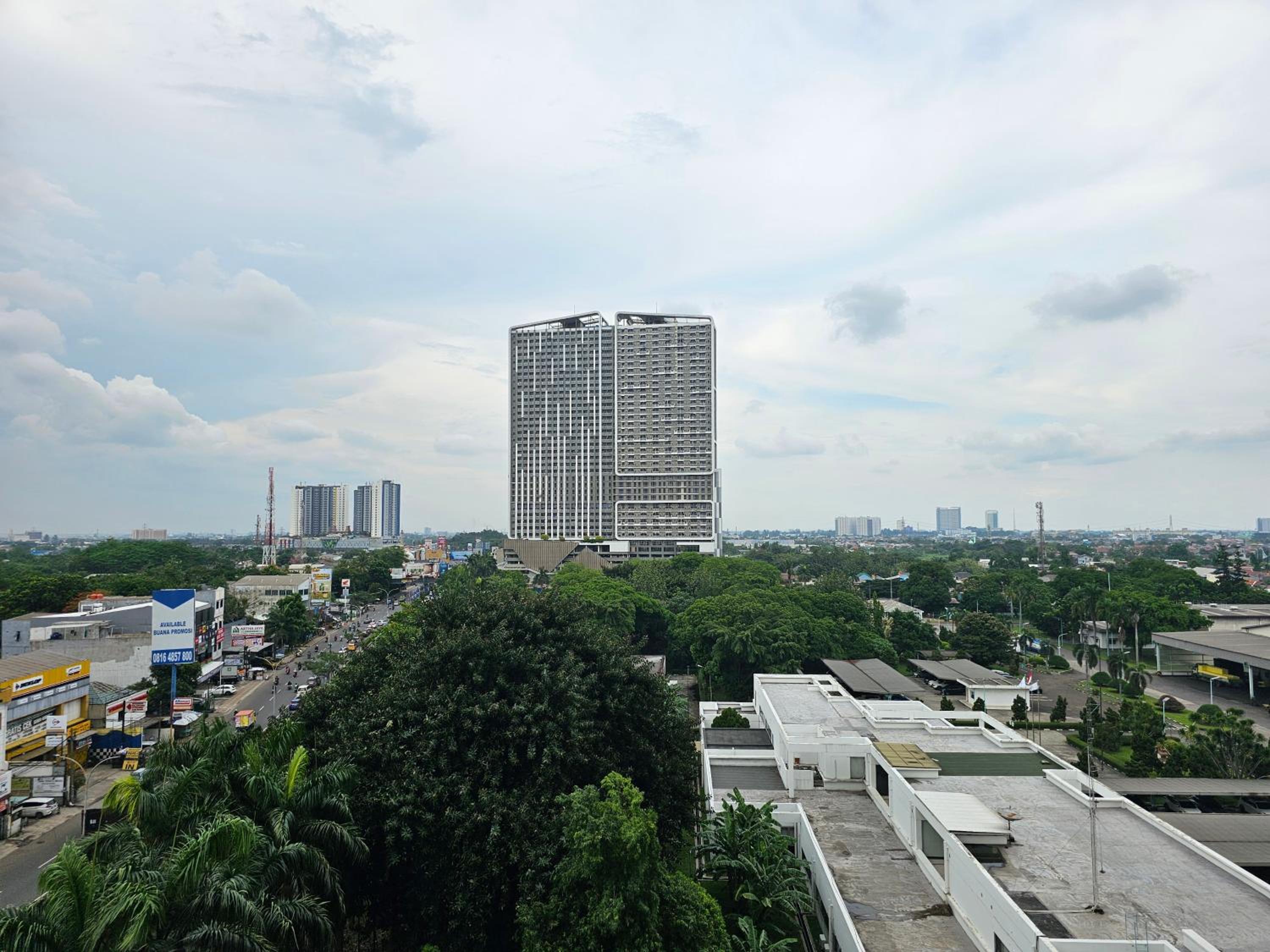Collins Boulevard Apartemen By Livirooms Tangerang SA view 5