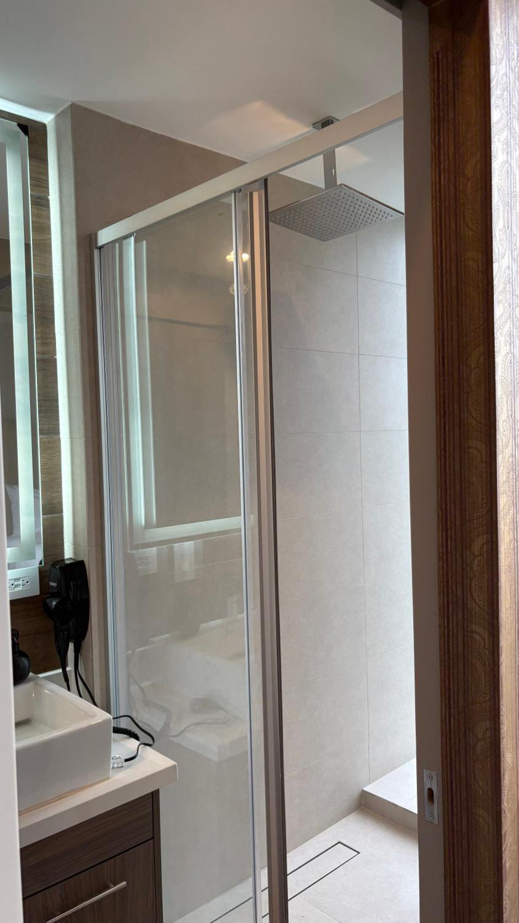 Luxury apartment 10 min to Airport Be Cariari Condo #402