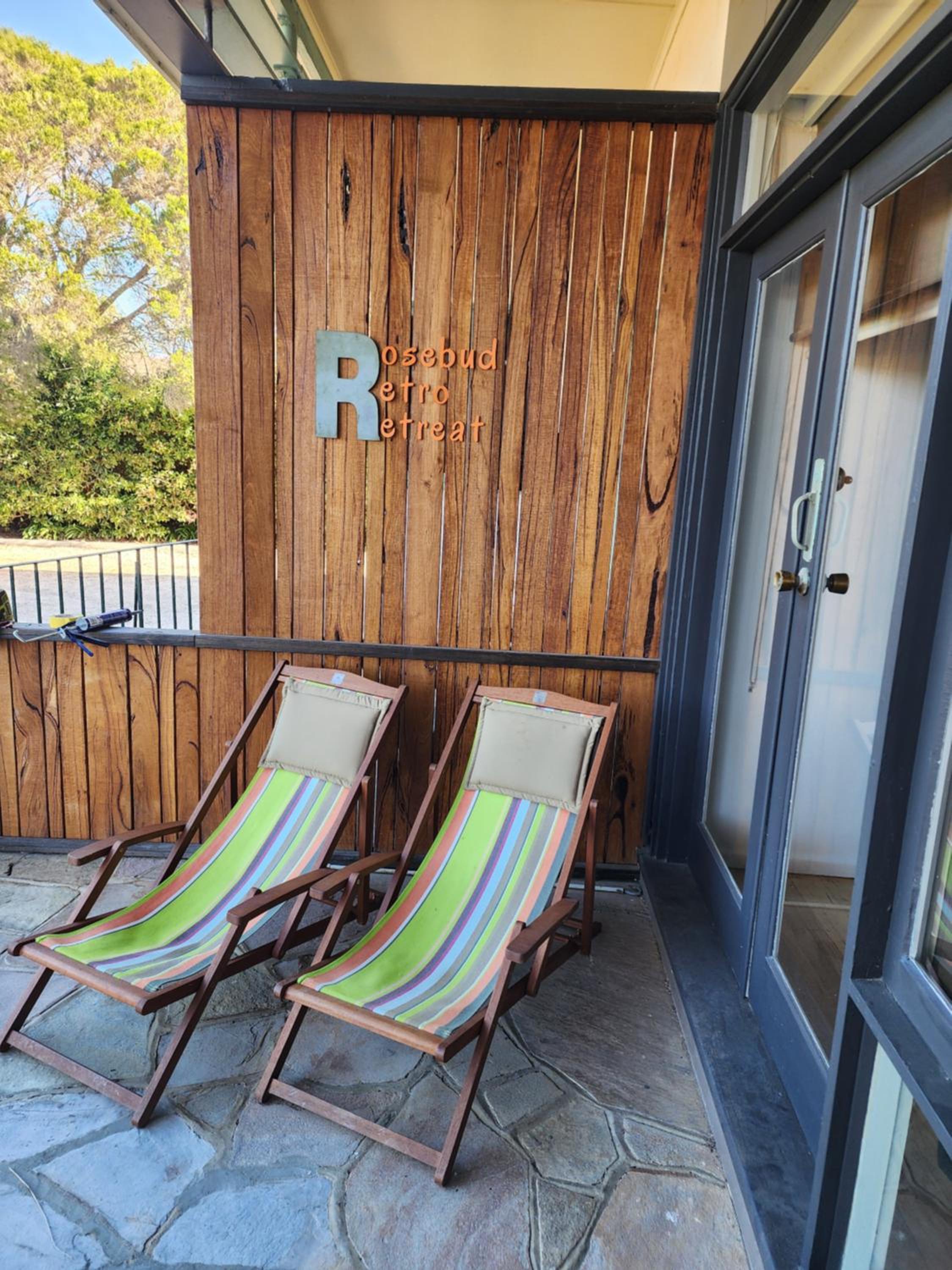 Rosebud Retro Retreat