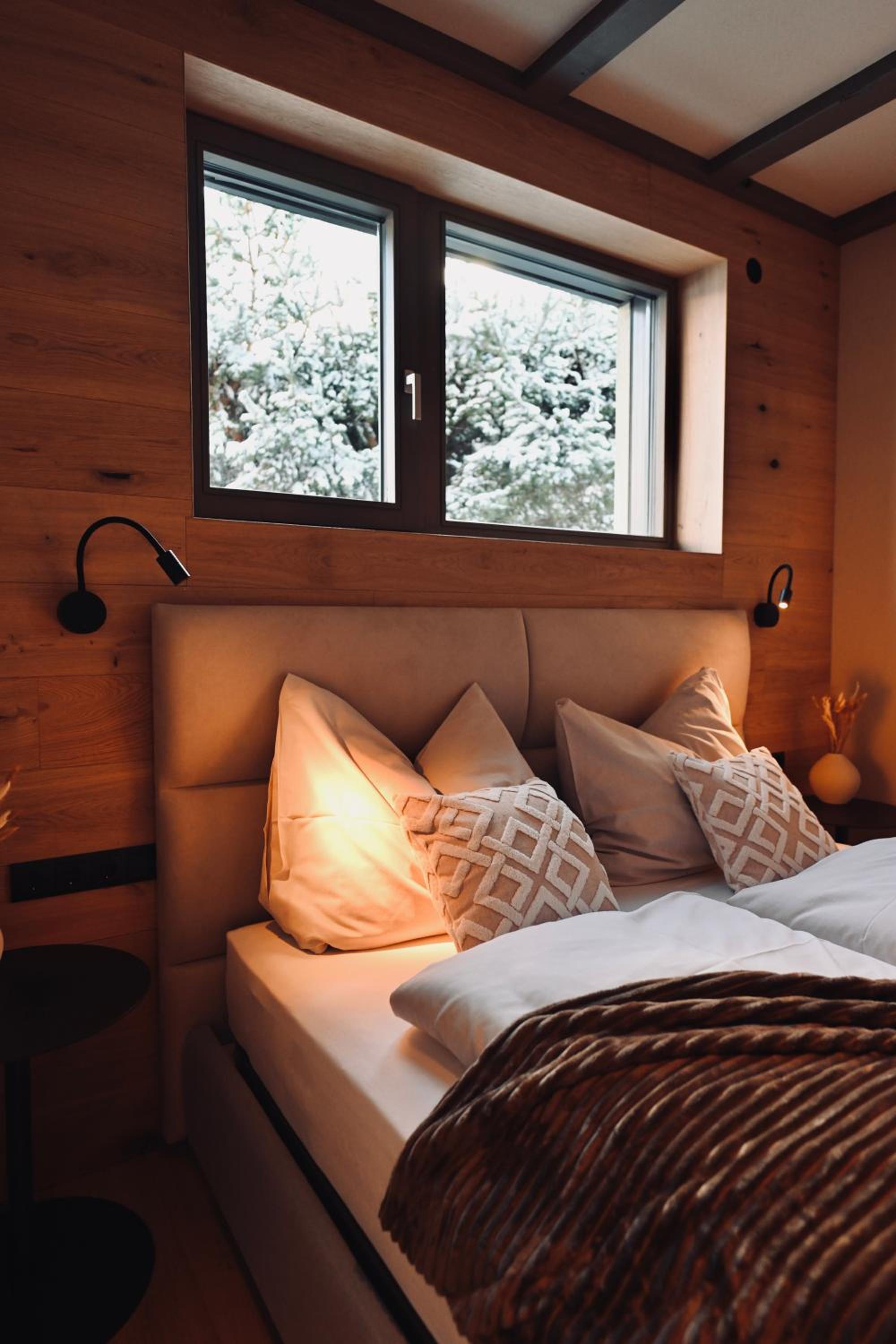 ALOHA Suites - Alp LOdge HAus