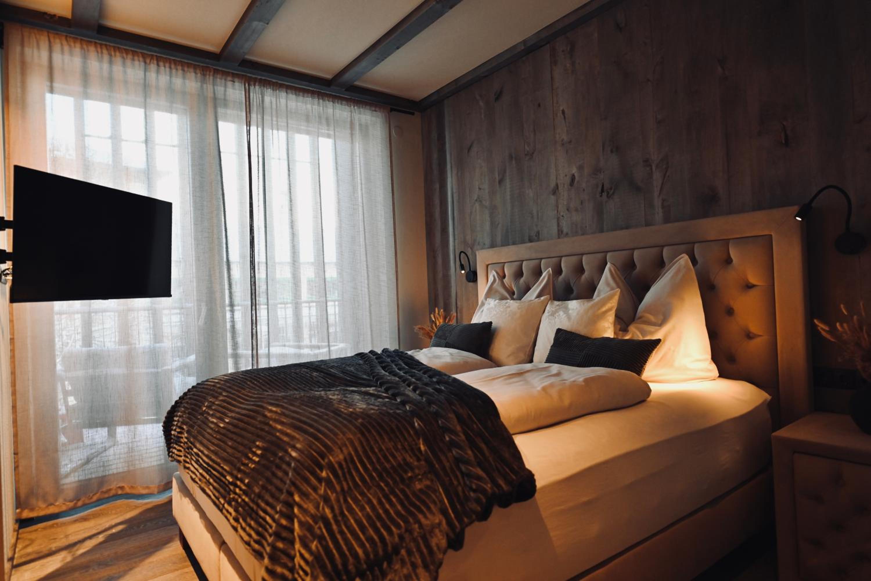 ALOHA Suites - Alp LOdge HAus