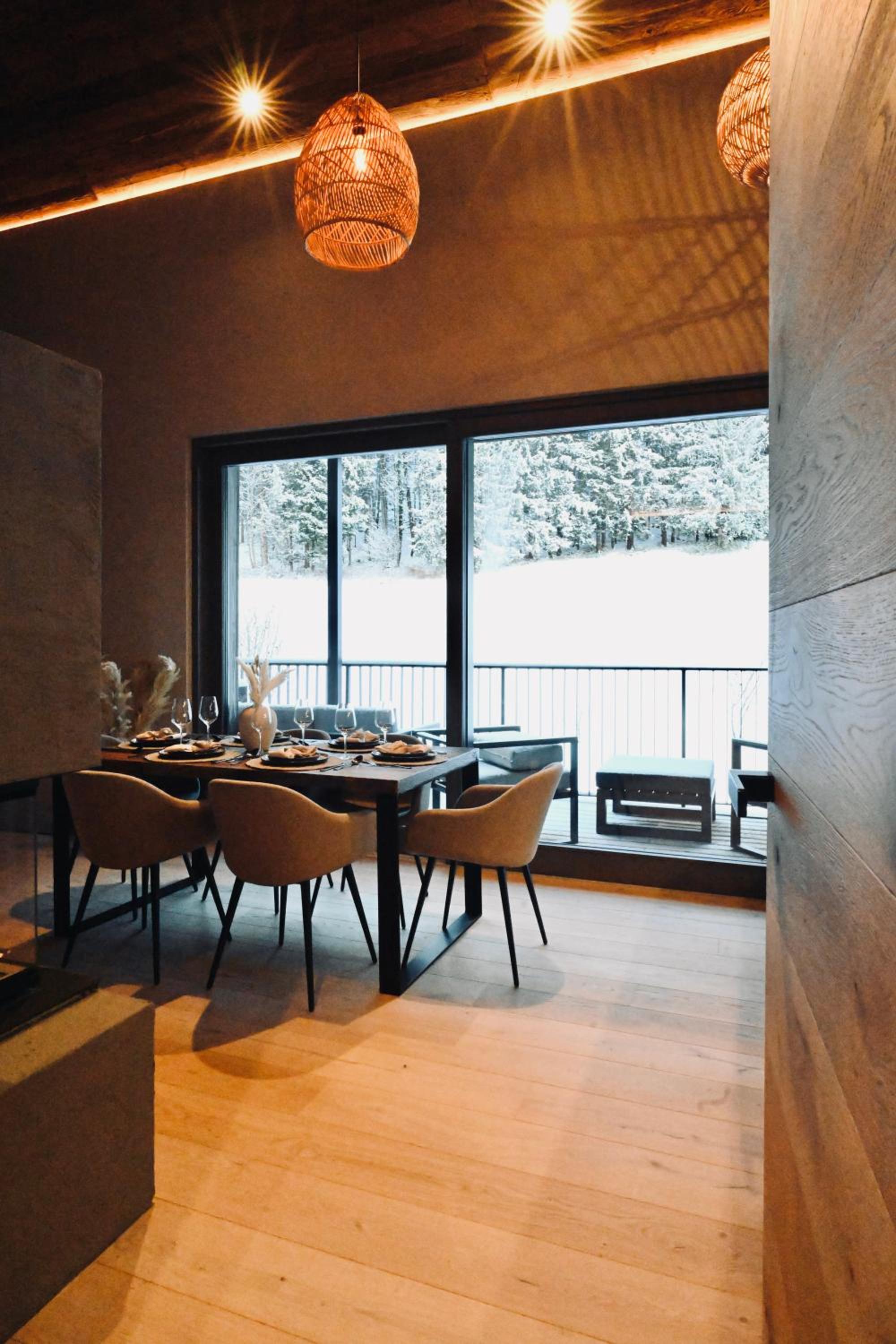 ALOHA Suites - Alp LOdge HAus