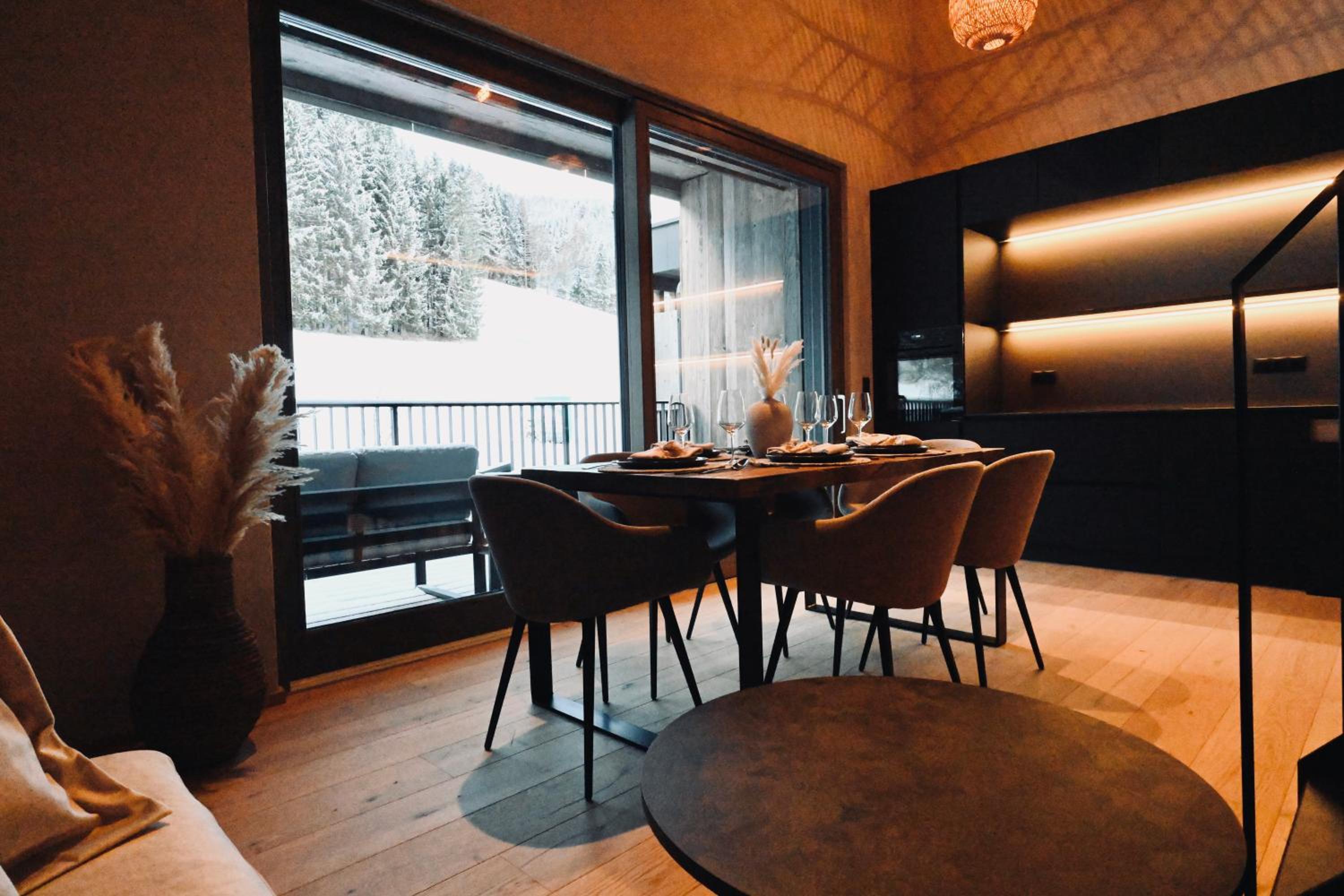 ALOHA Suites - Alp LOdge HAus