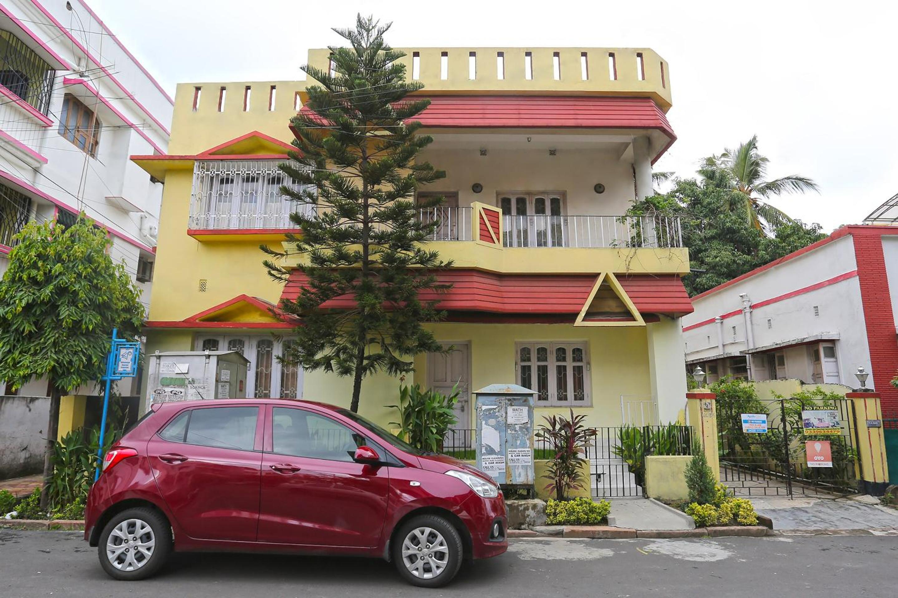 Deb's Guest house