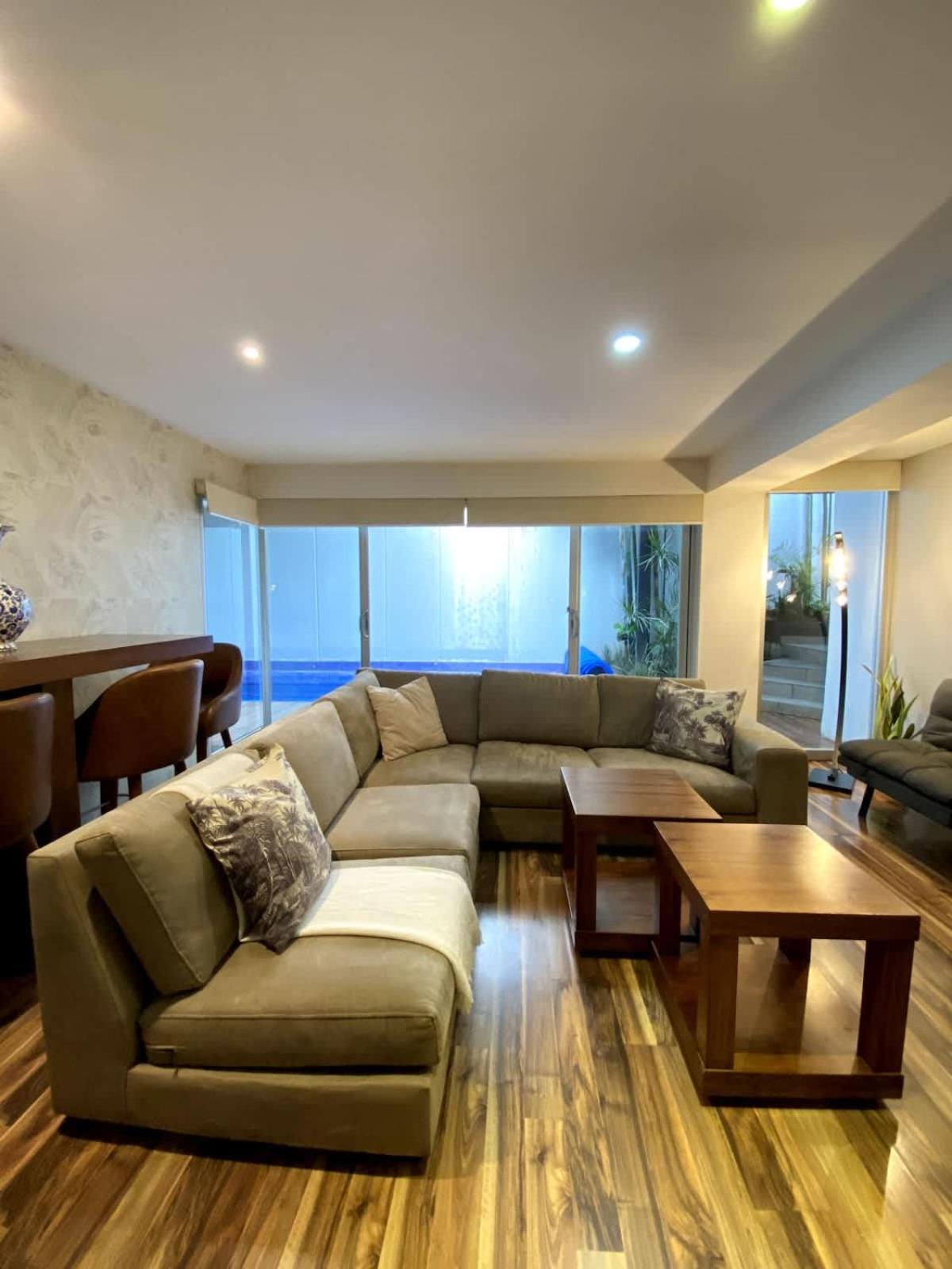 NEW Exclusive Apartment with Amenities photo 3