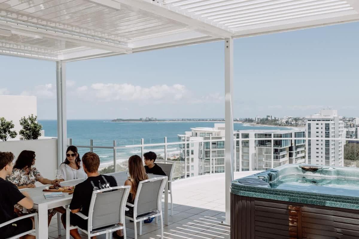 Aquavista Penthouse - Stunning 180 Views