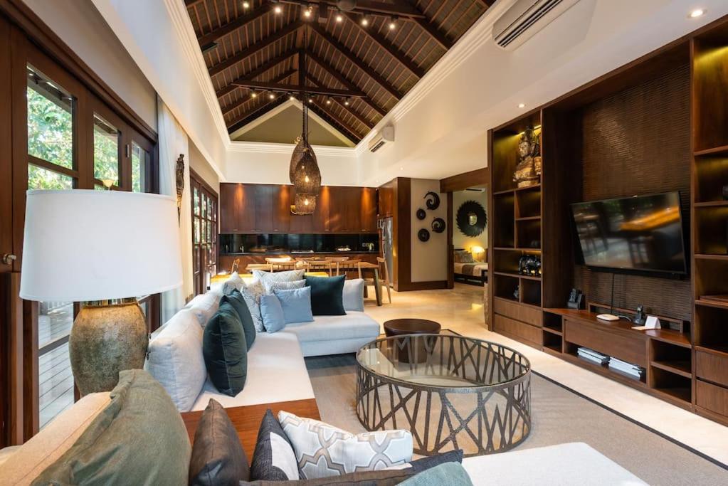 Private Villa @ the Hi-End Resort view 4