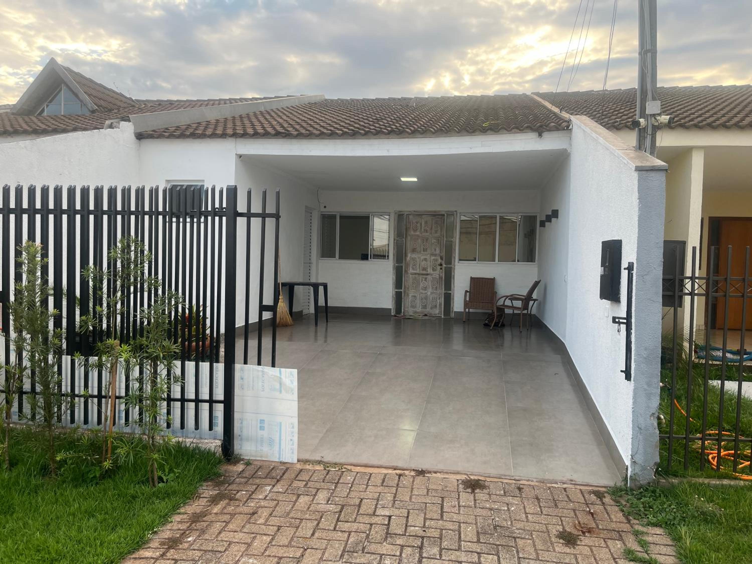 Casa condomínio jardim Moncoes