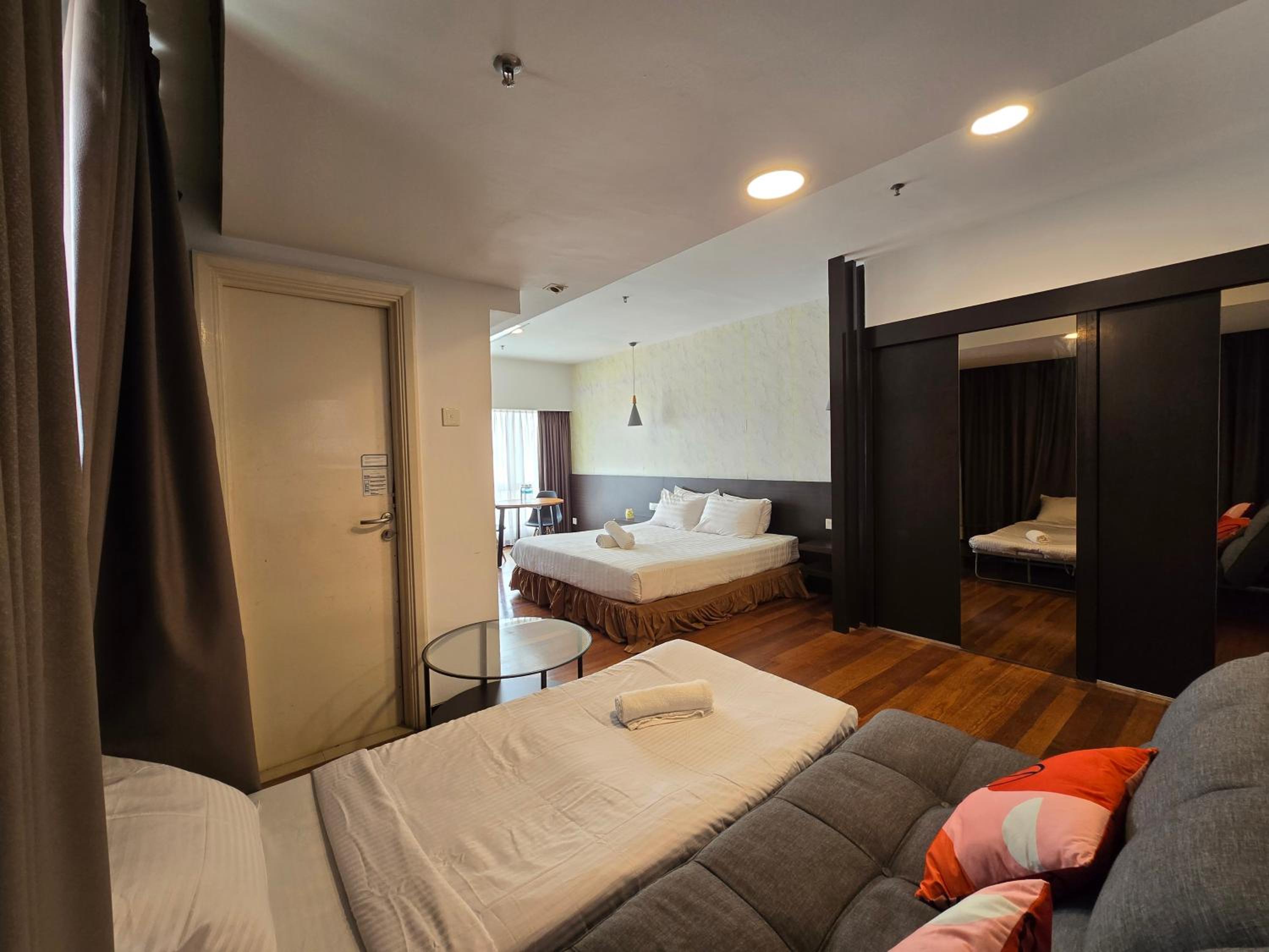 Resort Suite Homestay By SunNest photo 7