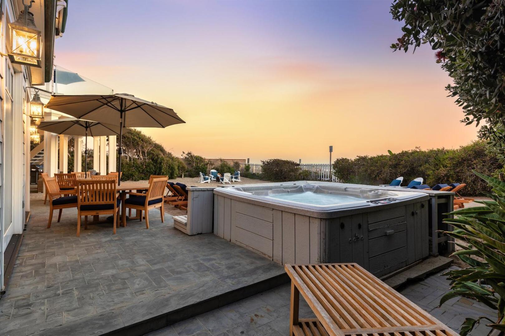 Malibu Dunes by Fieldtrip Expansive Hamptons-Style Estate w Private Beach Backyard view 4
