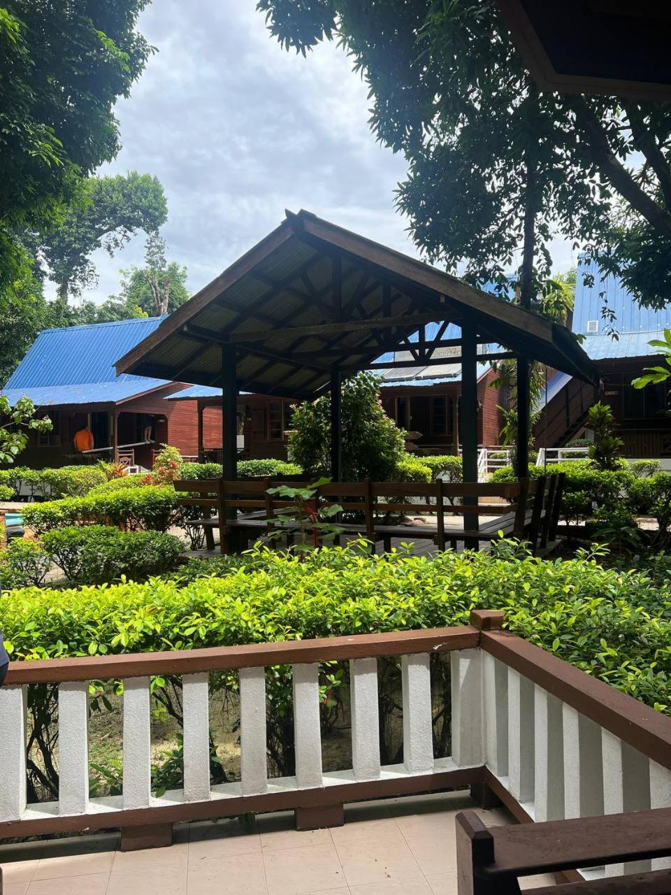 Sharilla Resort - Perhentian BS photo 3