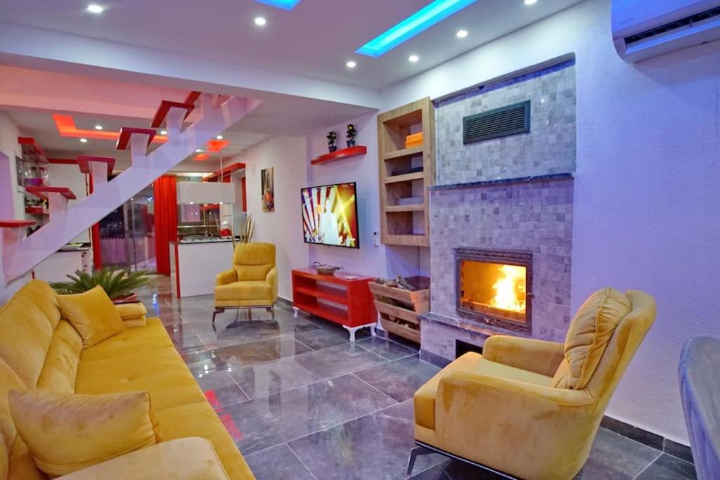 lounge