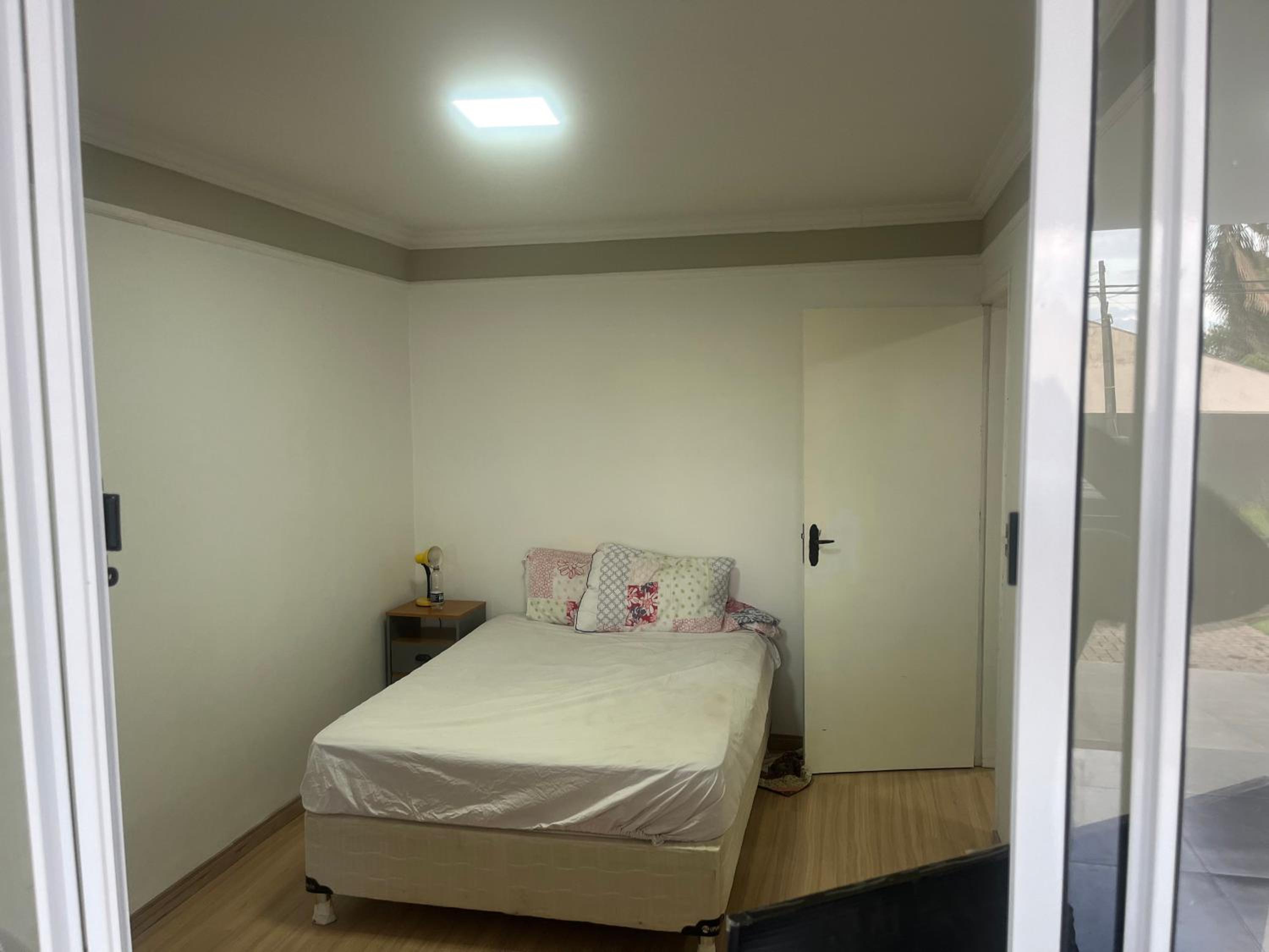 Suite independente condomínio cidade Moncoes