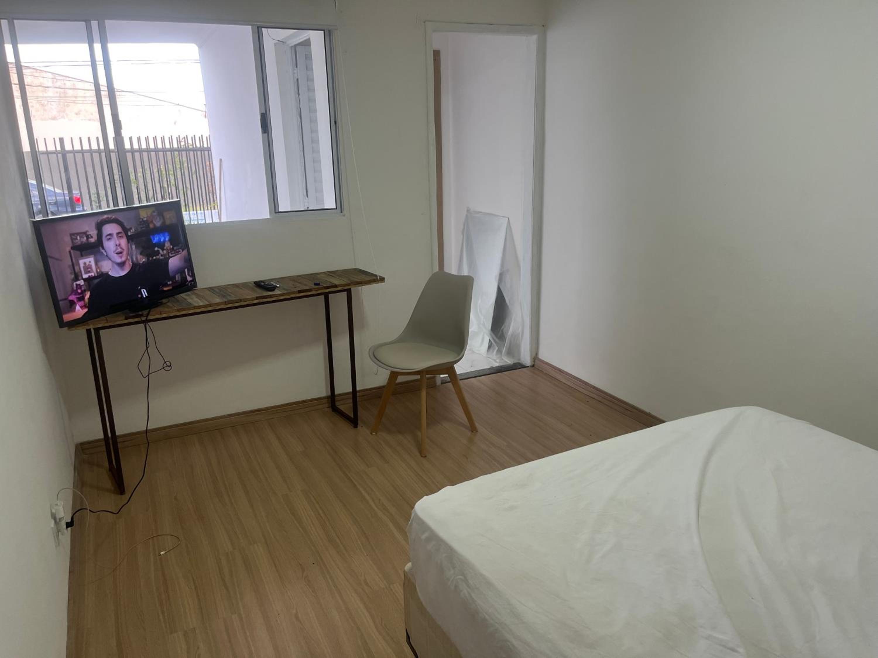 Suite independente condomínio cidade Moncoes