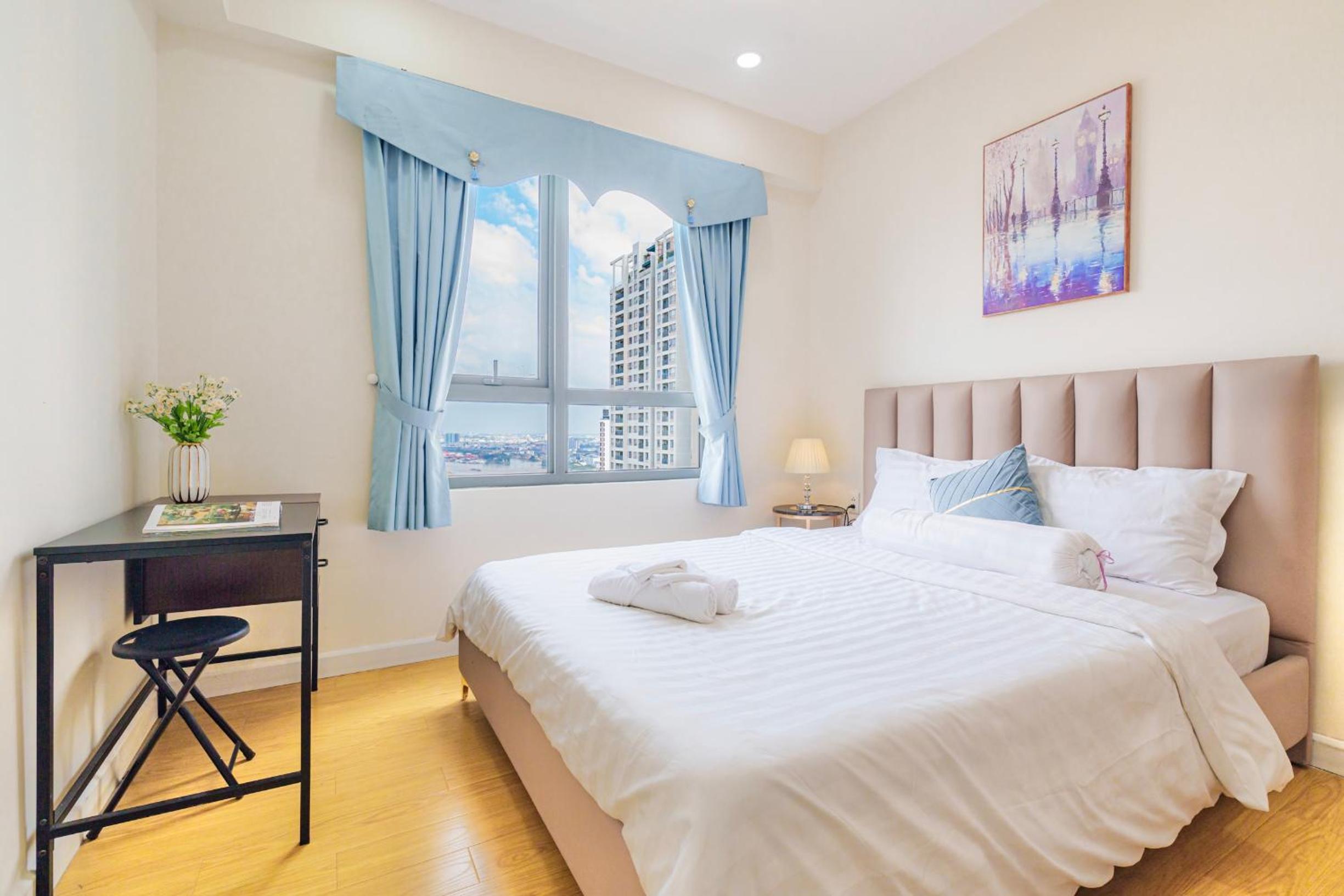 ambiHOME 3BR 2WC in Masteri Thao Dien District 2